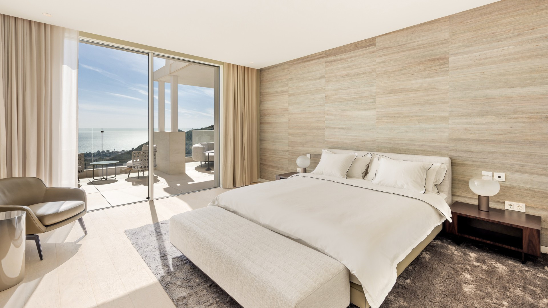 New spacious three bedroom flat with sea views located in Palo Alto, Ojén. | Image 6