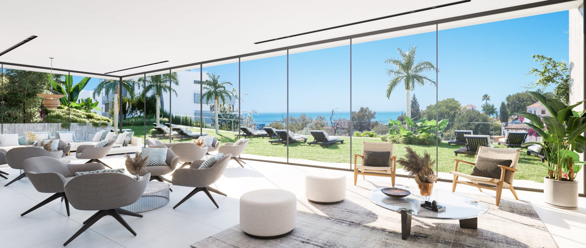 Three bedroom penthouse with solarium and panoramic views of the coastline east of Marbella. | Image 14