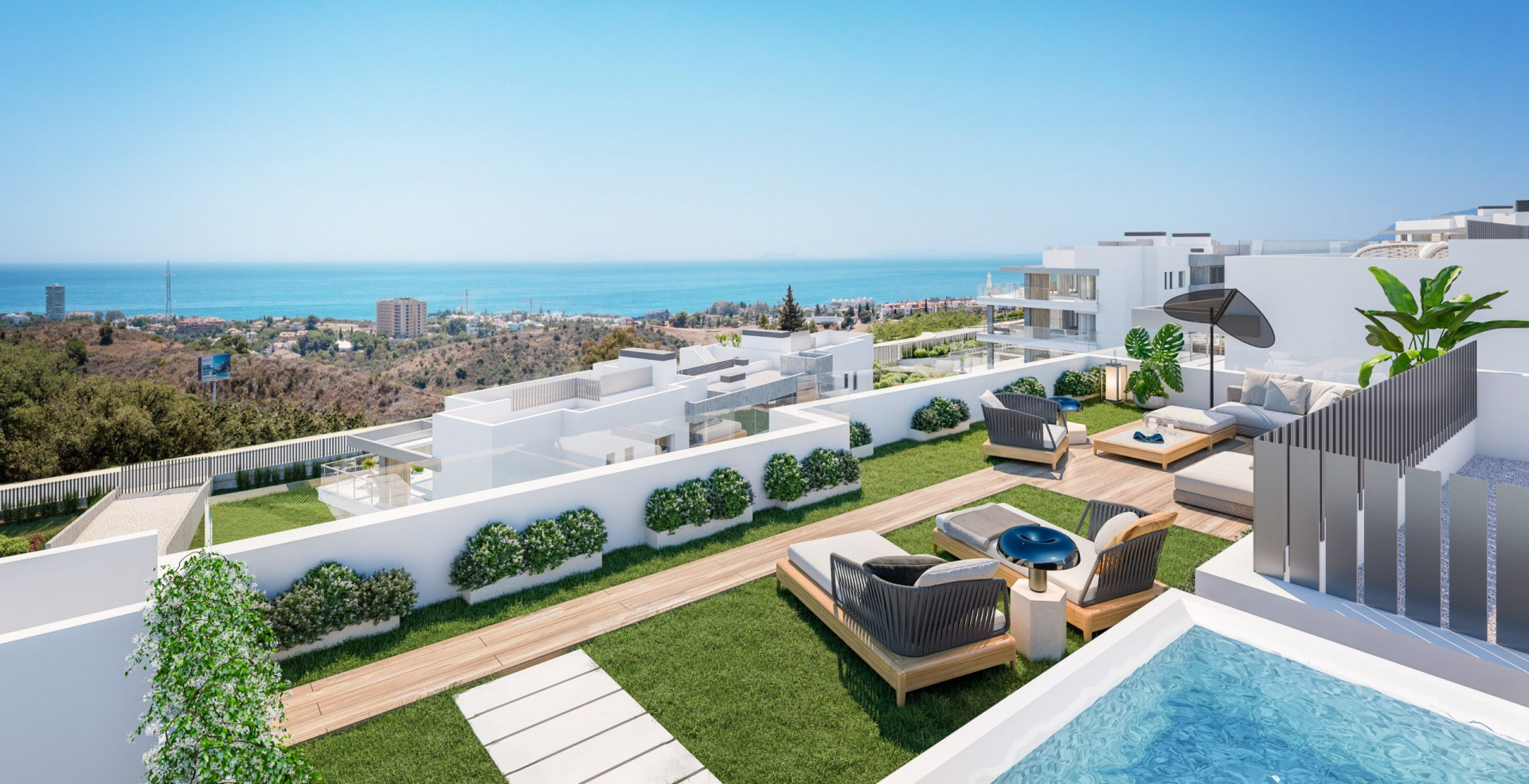 Spacious flat with garden and private pool located east of Marbella. | Image 0