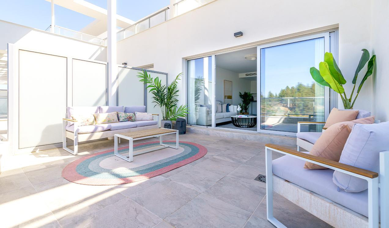 Brand new two bedroom flat with sea views in Mijas Costa. | Image 3