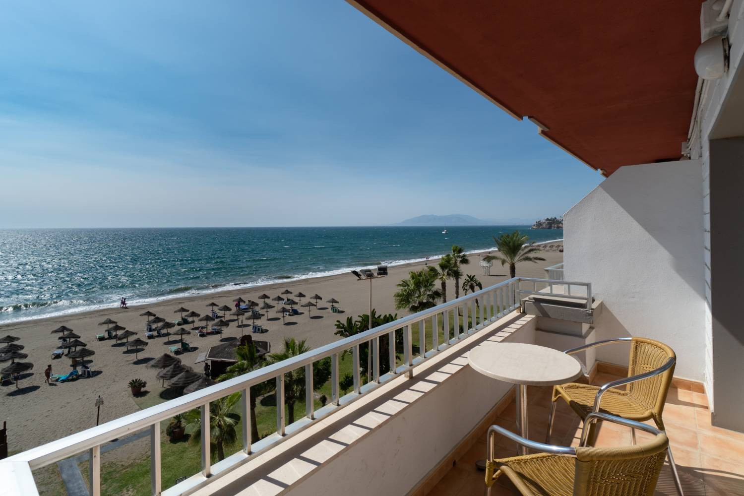 Sale of a 4 star hotel with 87 rooms on the beachfront and with high potential on the Costa del Sol | Image 13