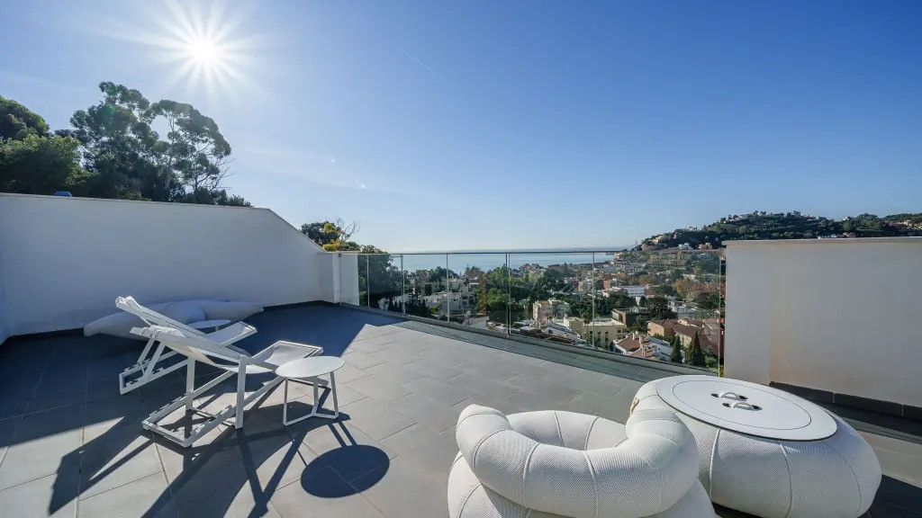 Clarity El Limonar: New high-end residential development located in one of the best neighbourhoods of the capital of the Costa del Sol. | Image 3