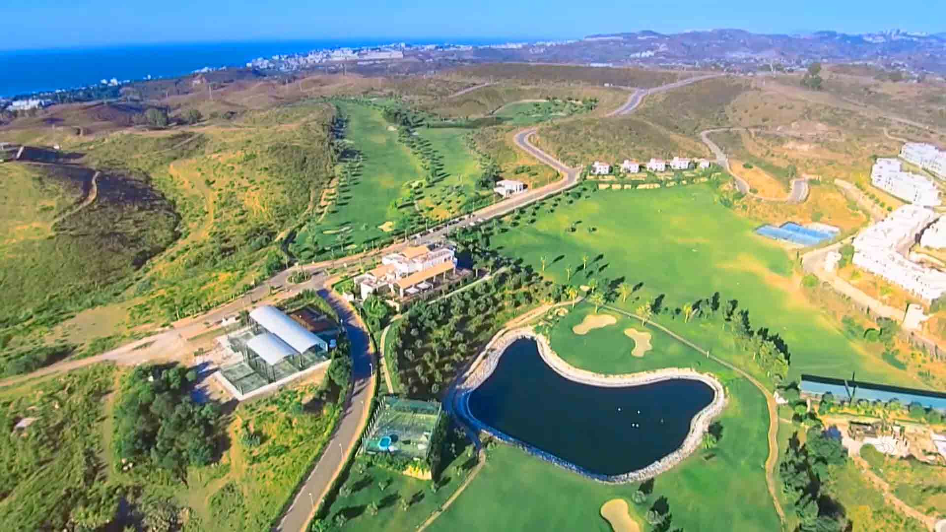 La Quinta de Cerrado: Exclusive frontline golf residential development in Mijas Costa. | Image 1