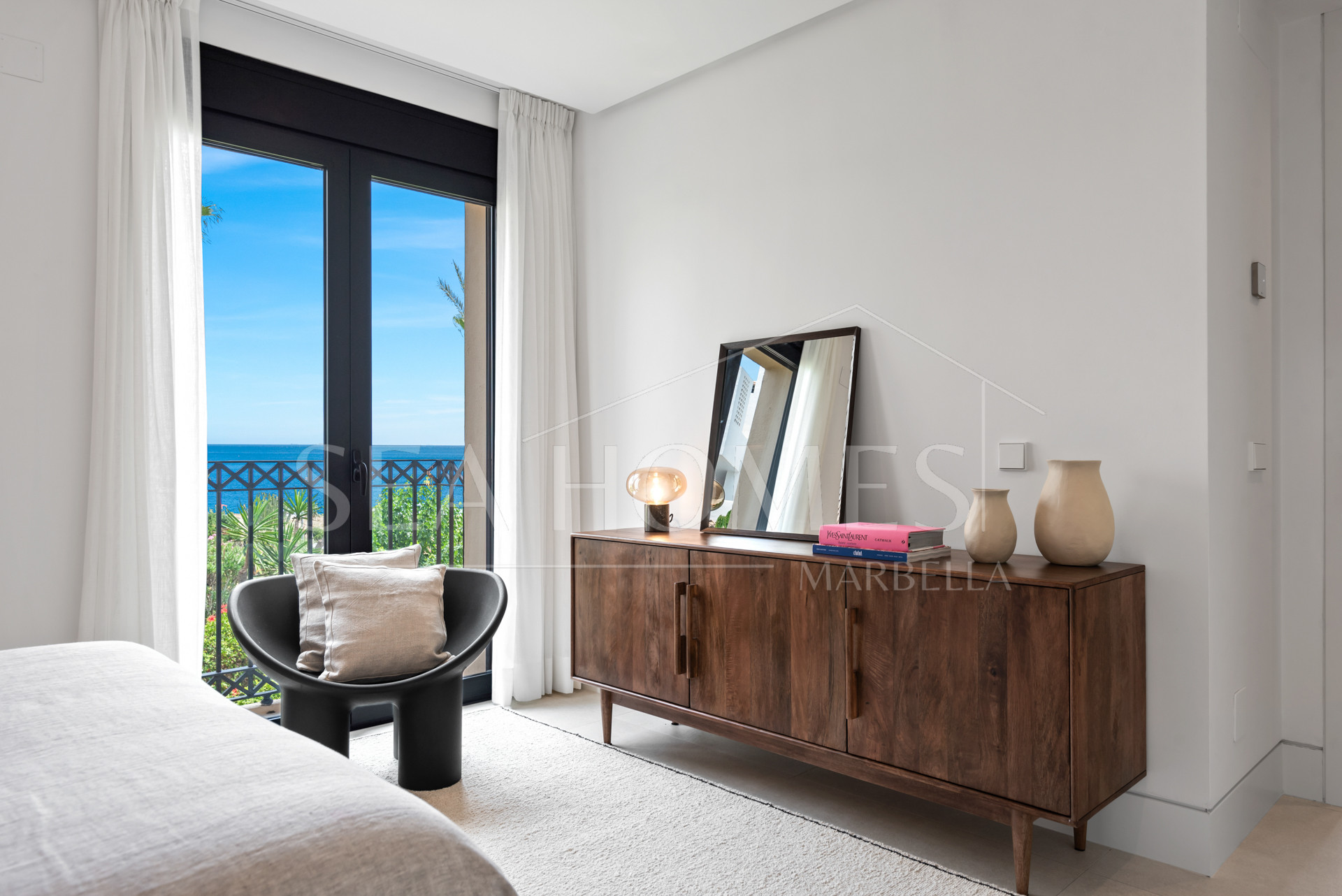 Prime Beachfront Living at Costalita del Mar: Modern Refurbished Apartment with Sweeping Sea Views and Exclusive Amenities