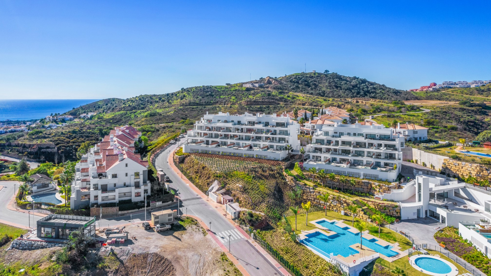 Piso deluxe con piscina privada y vista al mar