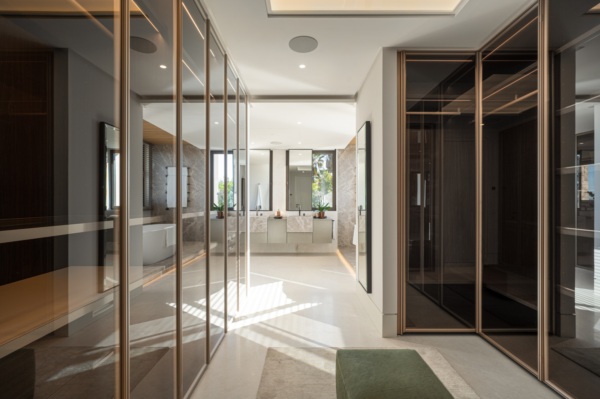 Villa in Marbella Golden Mile-14