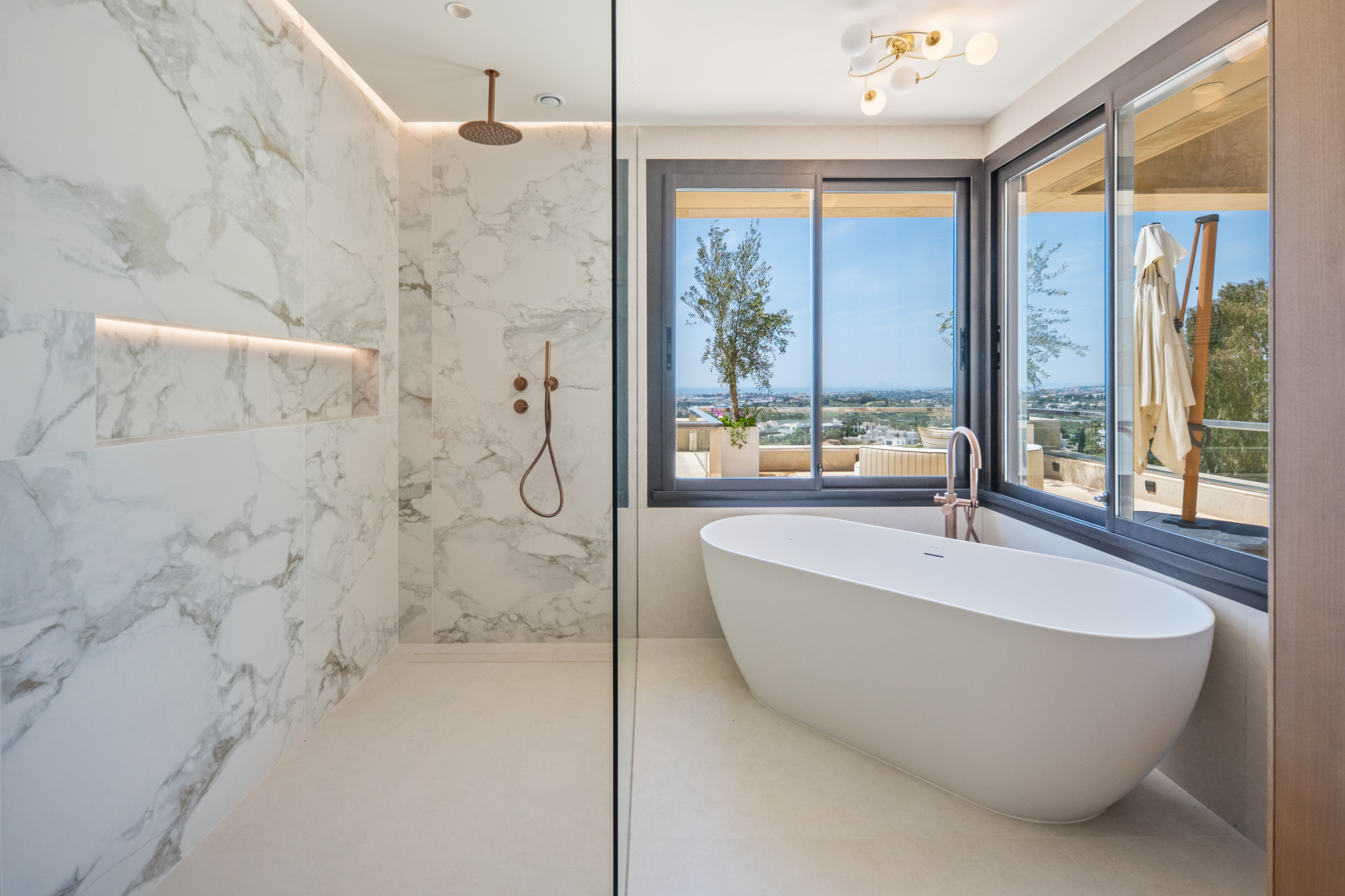 Duplex Penthouse in Nueva Andalucia-57