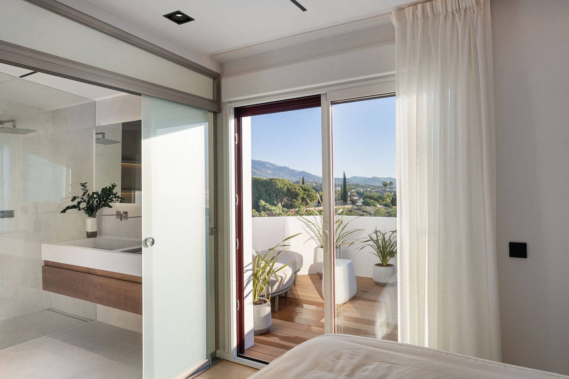 Duplex Penthouse in Coto Real-25