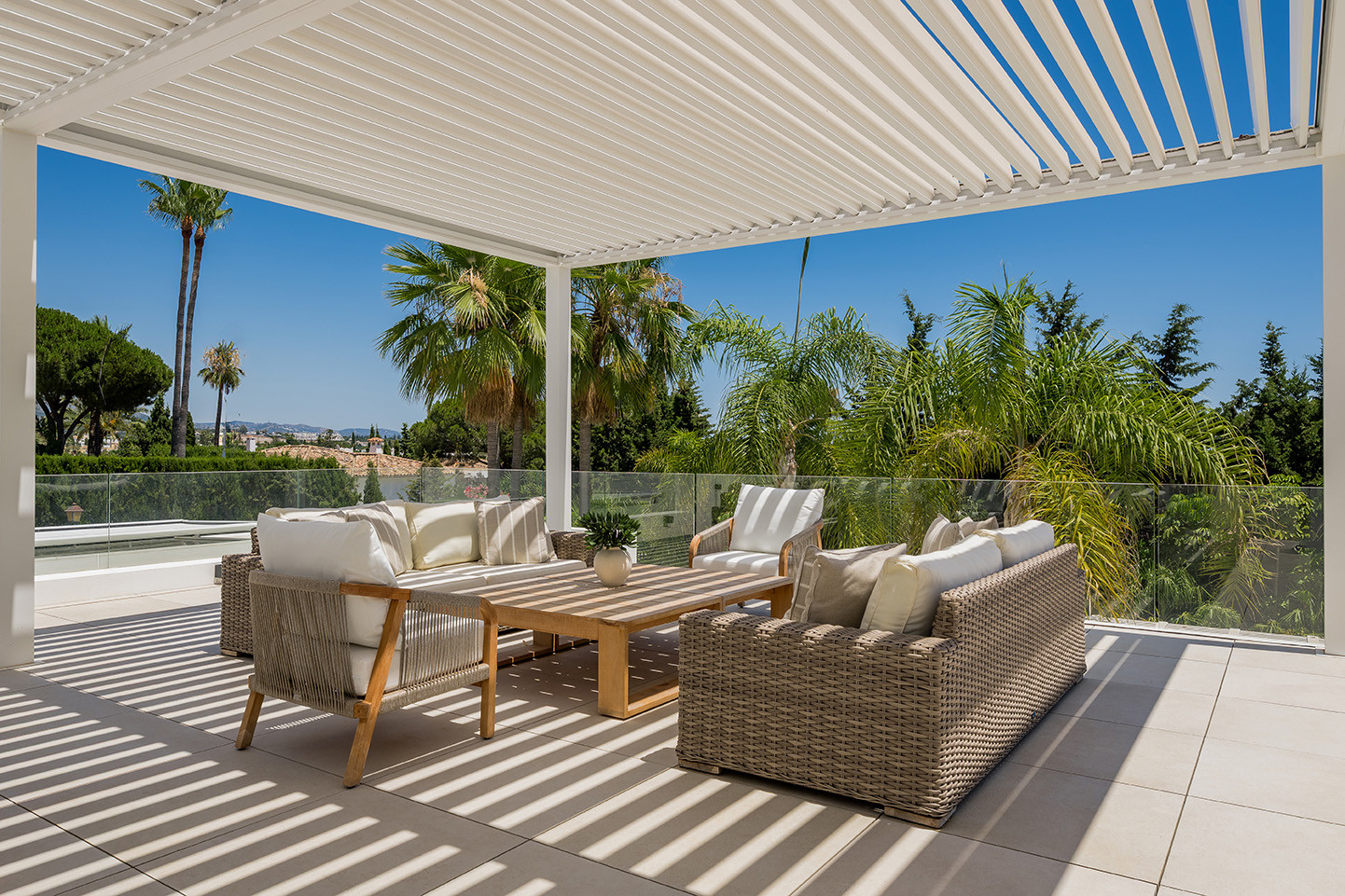 Villa in Las Brisas-5