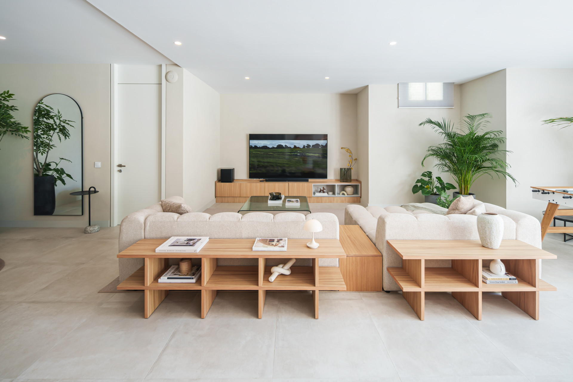 Villa in New Golden Mile-2