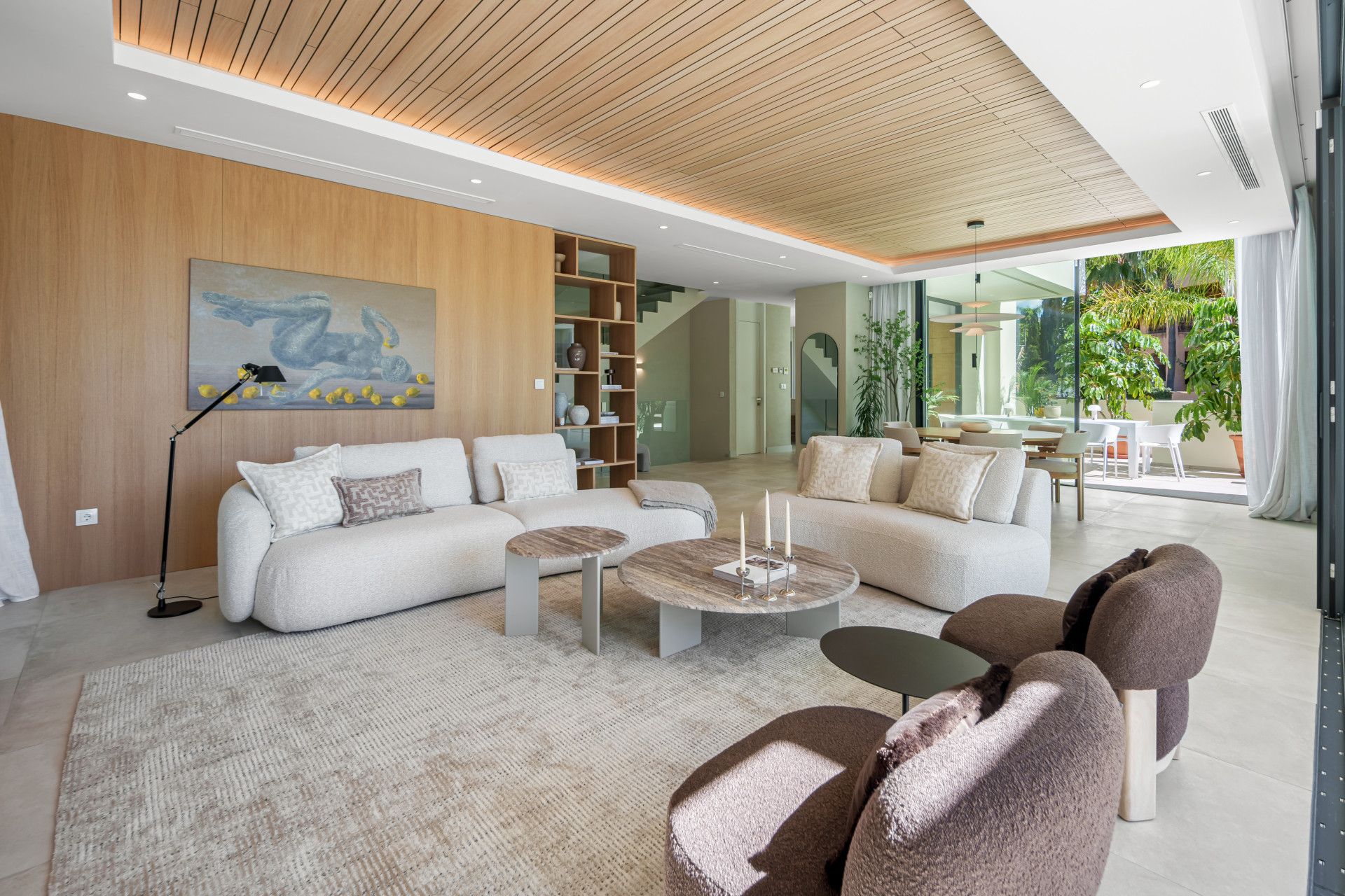 Villa in New Golden Mile-29