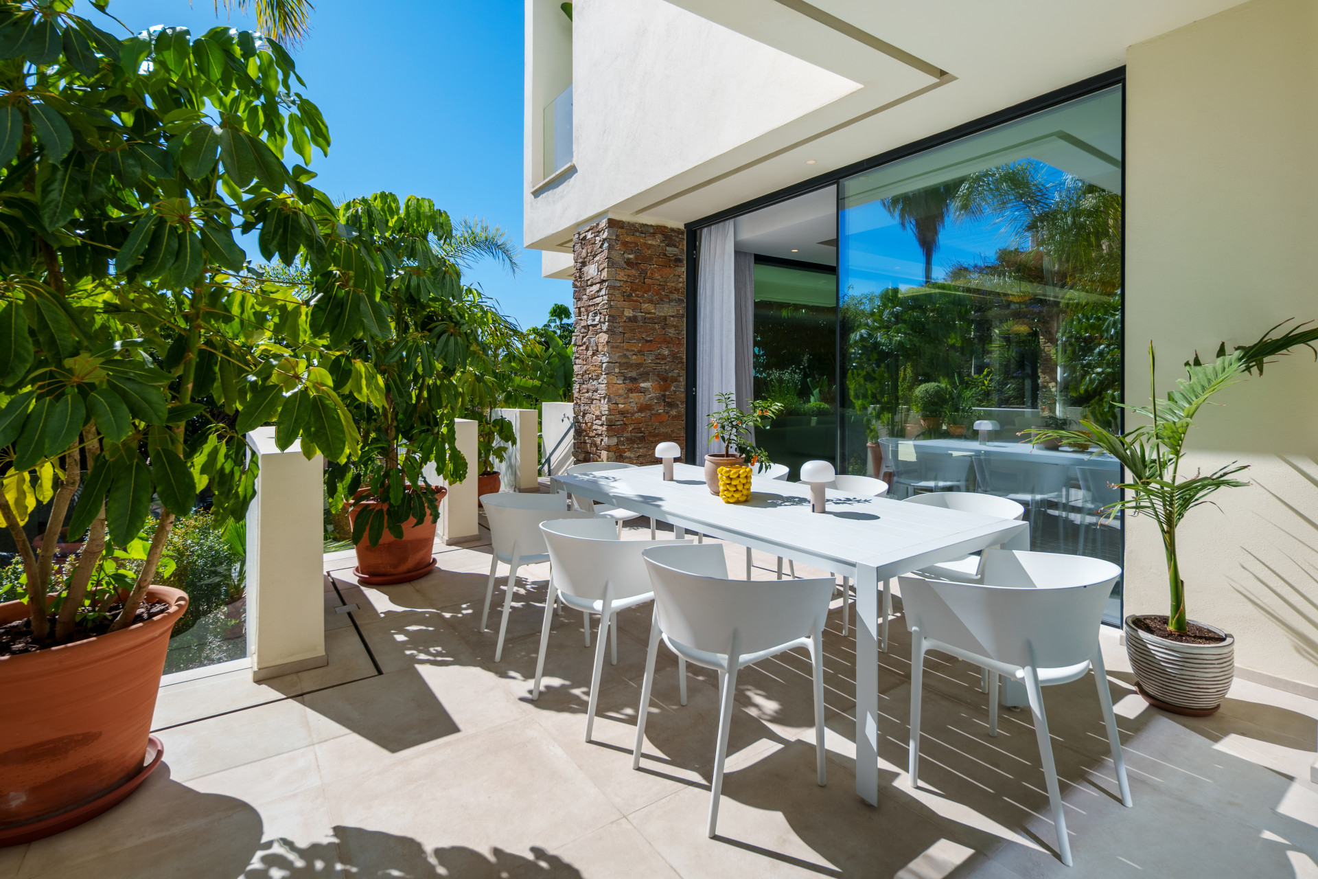 Villa in New Golden Mile-17