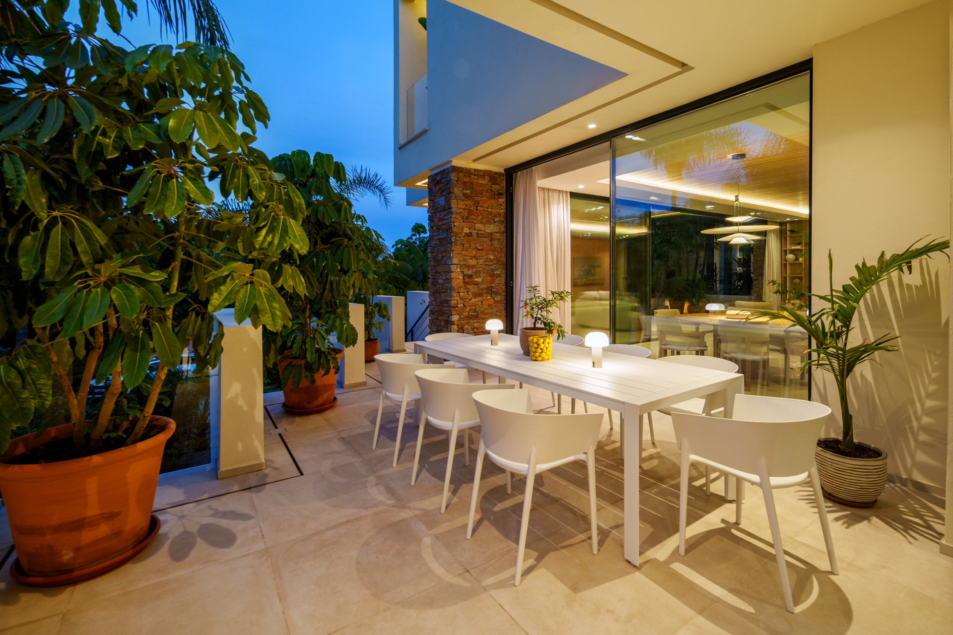 Villa in New Golden Mile-59