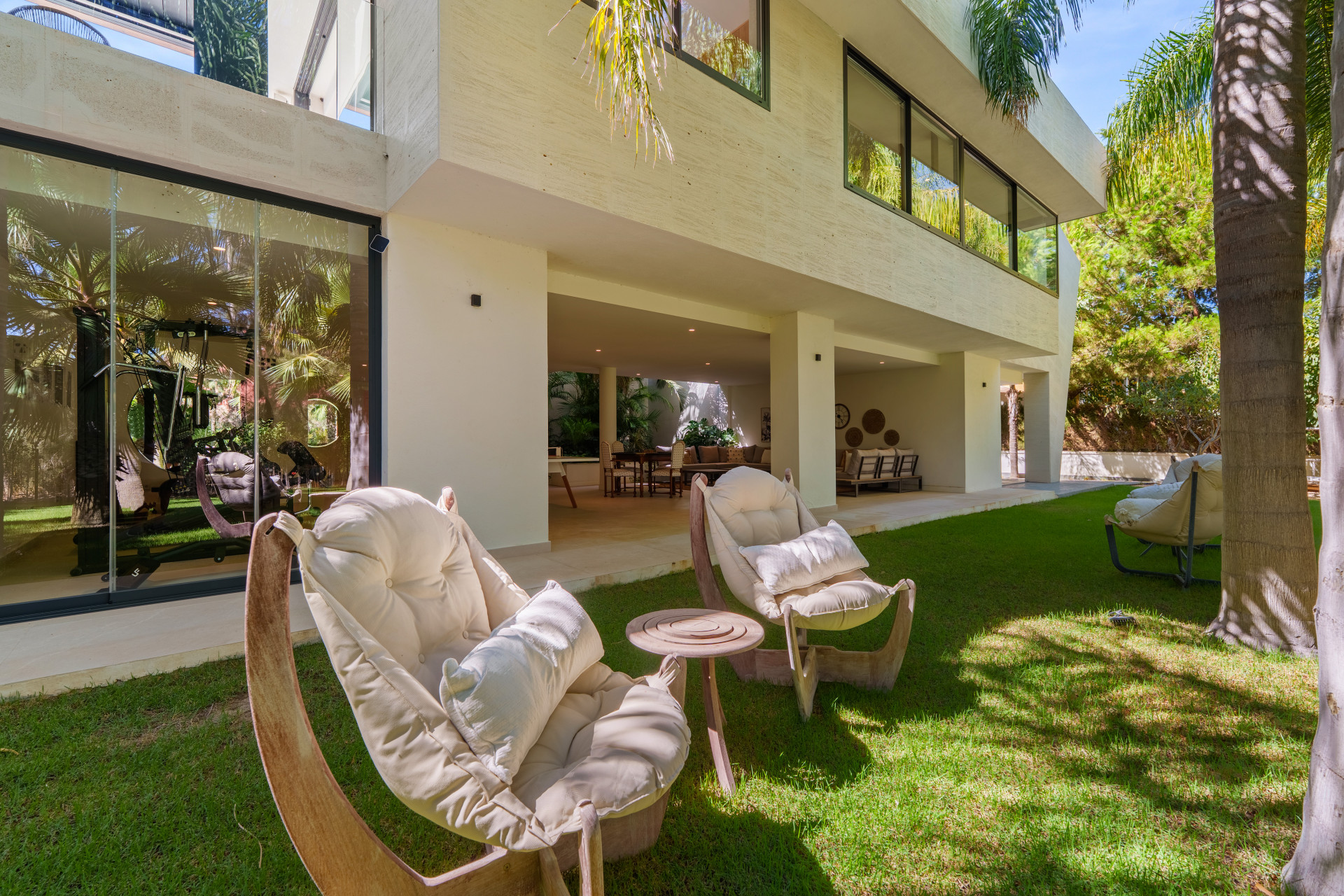 Villa in Las Chapas-13