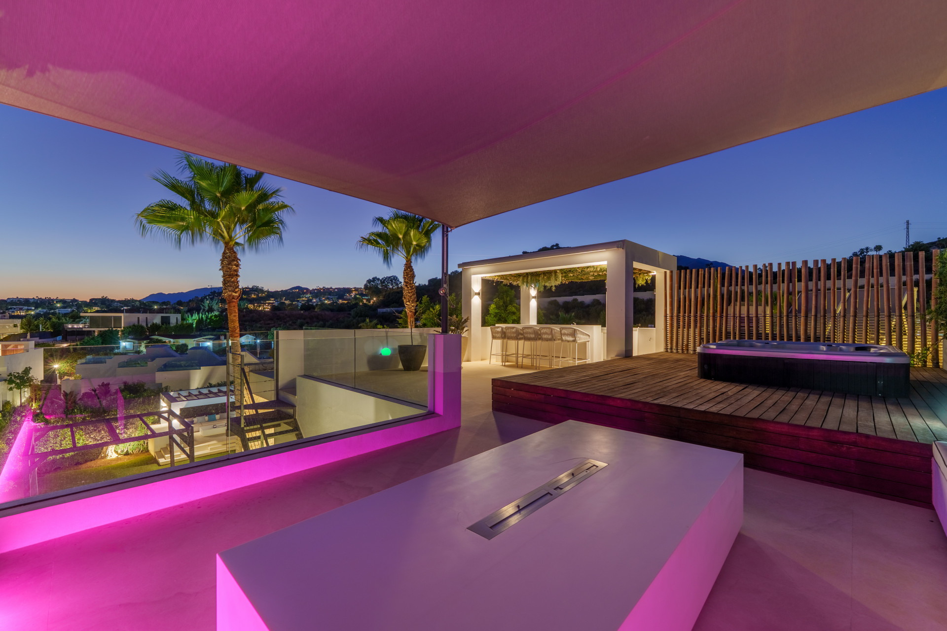 Villa in Nueva Andalucia-46