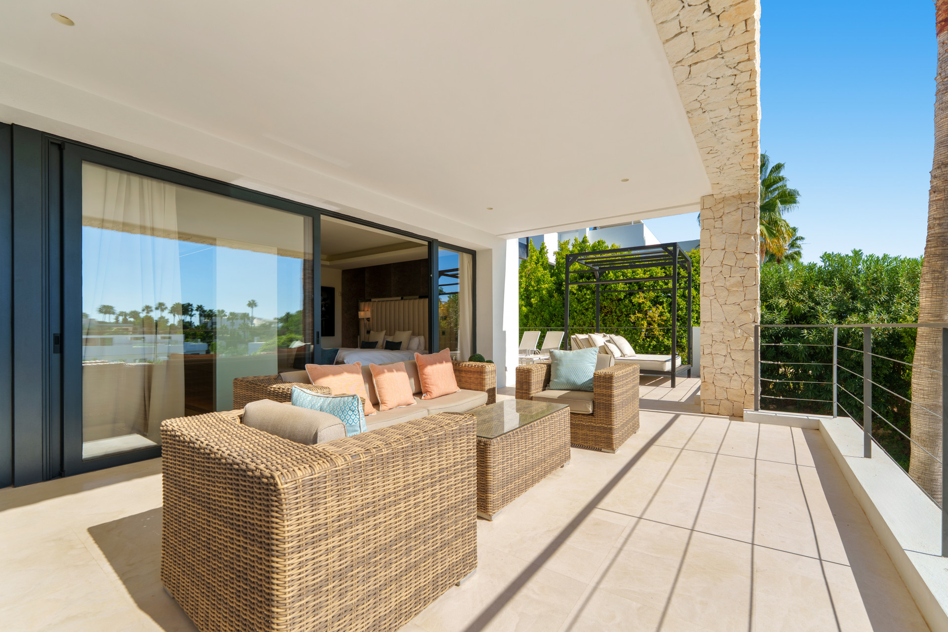 Villa in Nueva Andalucia-20