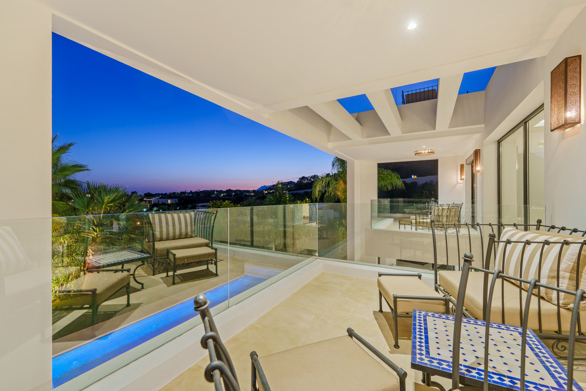 Villa in Nueva Andalucia-43