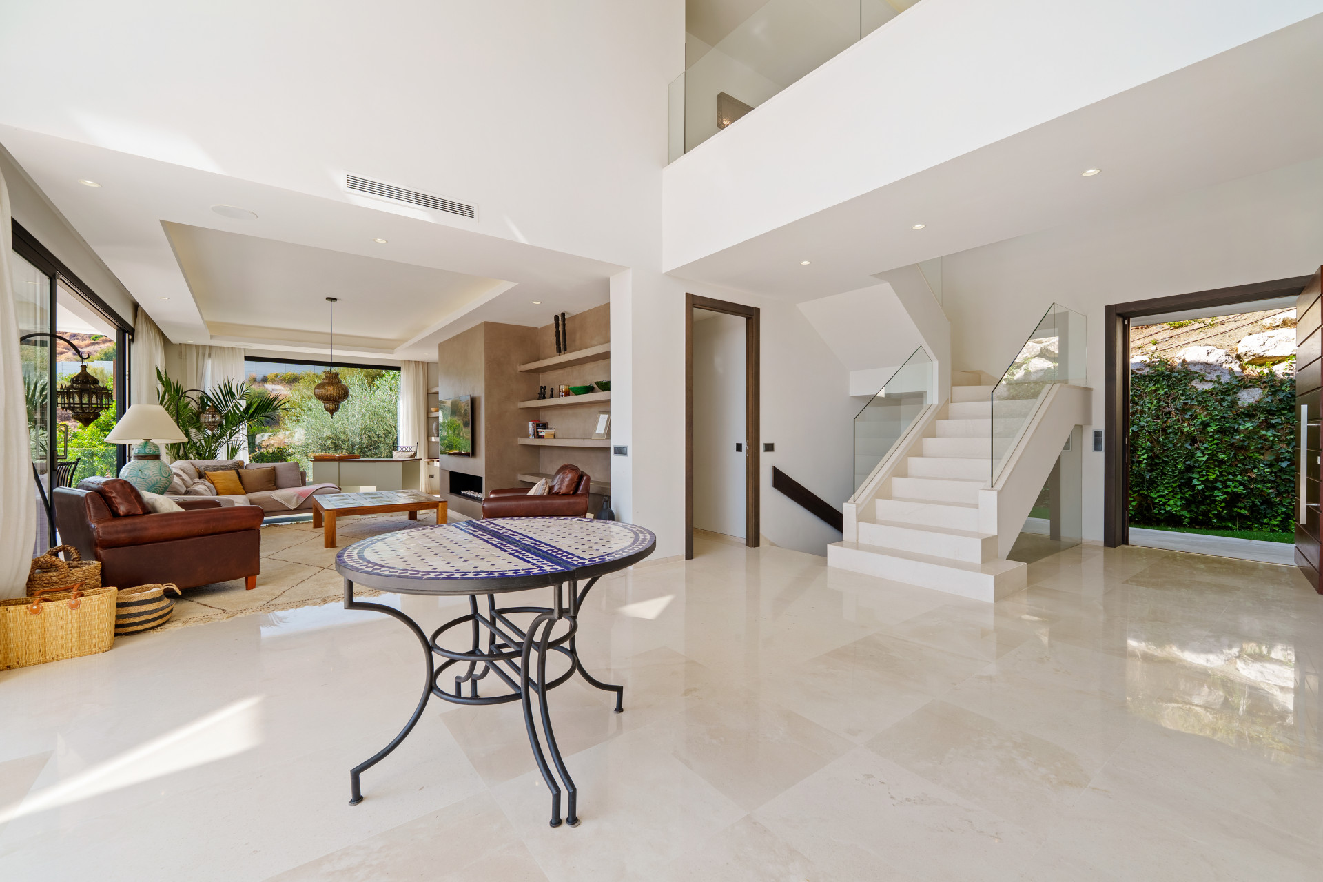 Villa in Nueva Andalucia-33