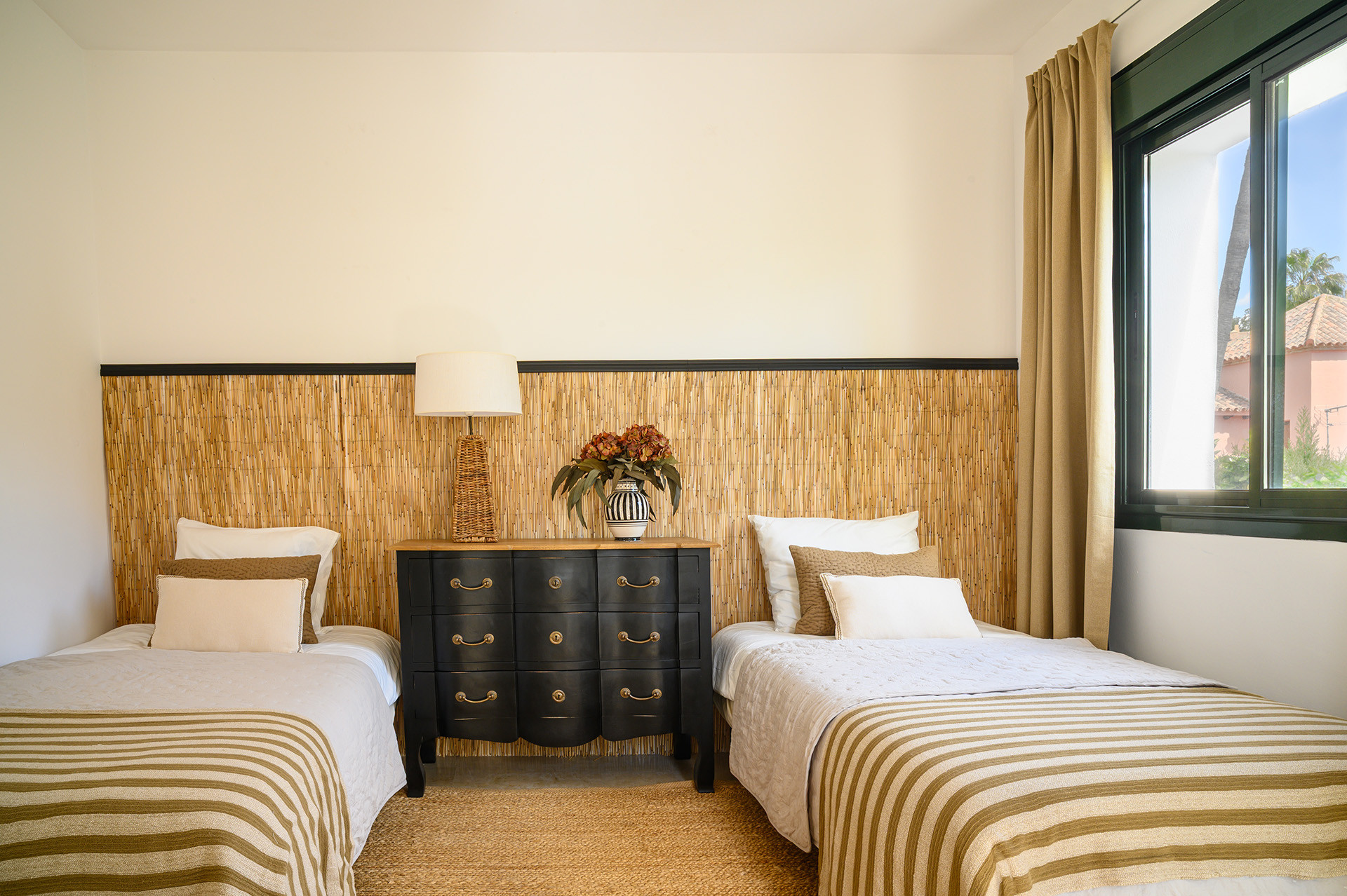 Villa en El Paraiso-15