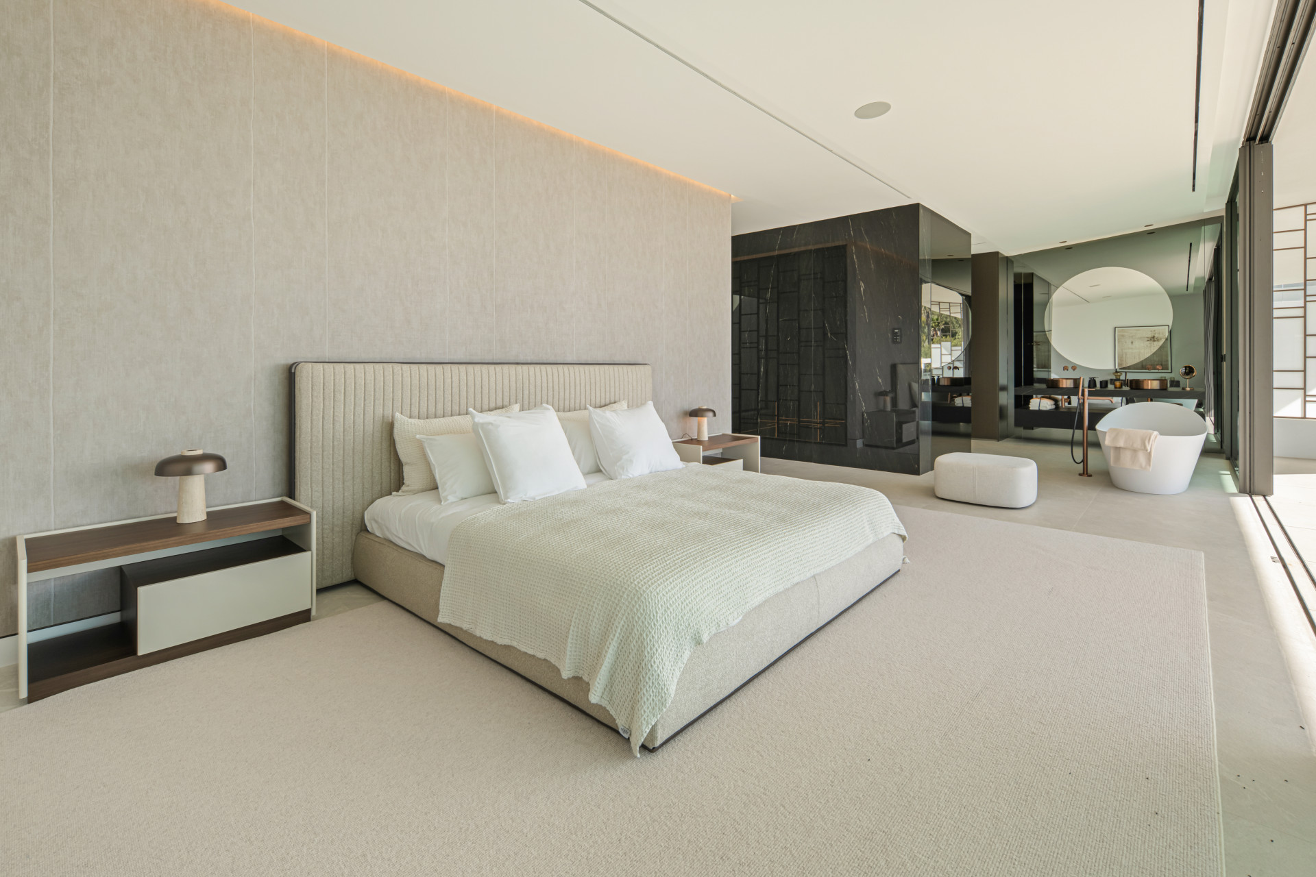 Semi Detached Villa in Marbella Golden Mile-28