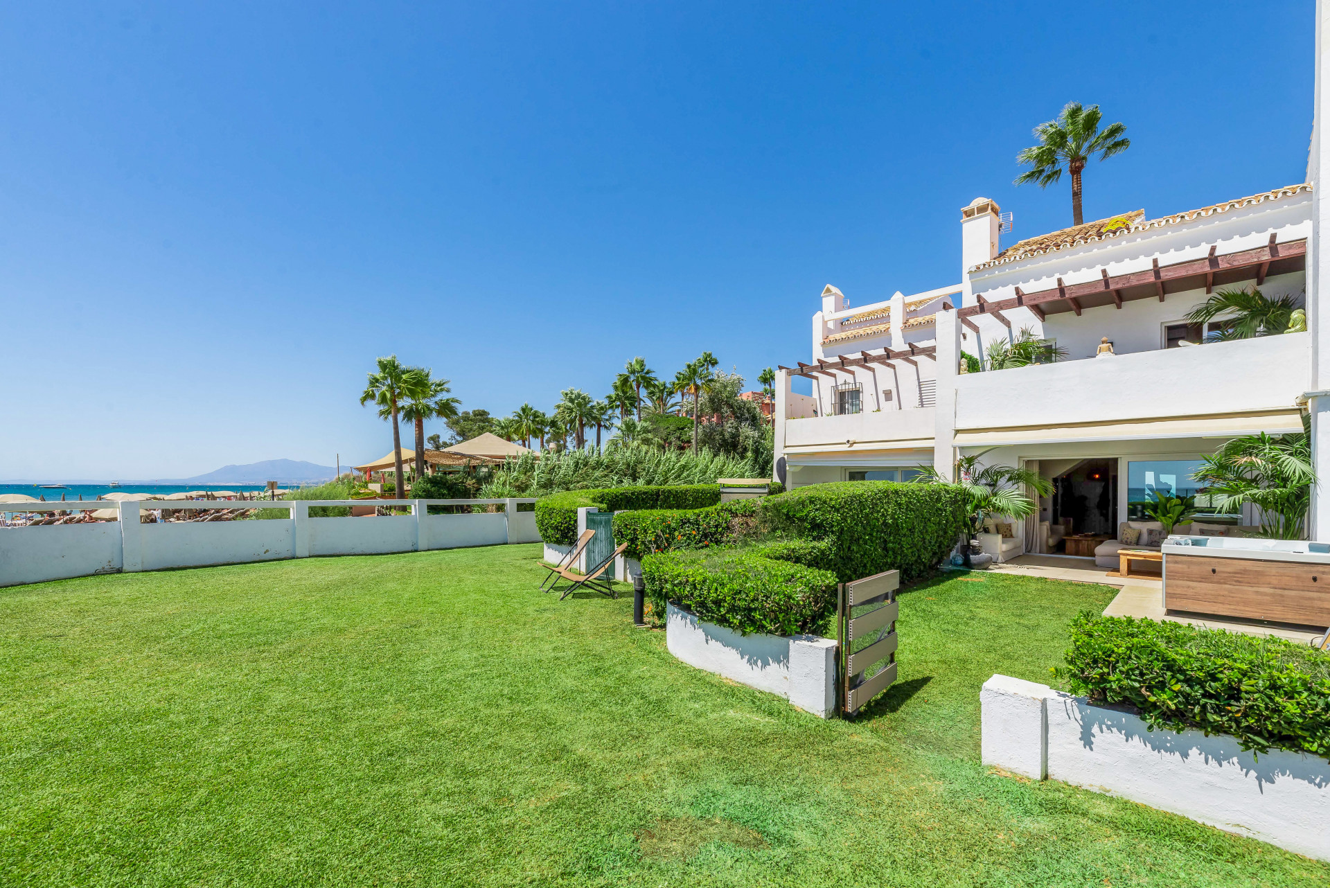 Town House in Las Chapas