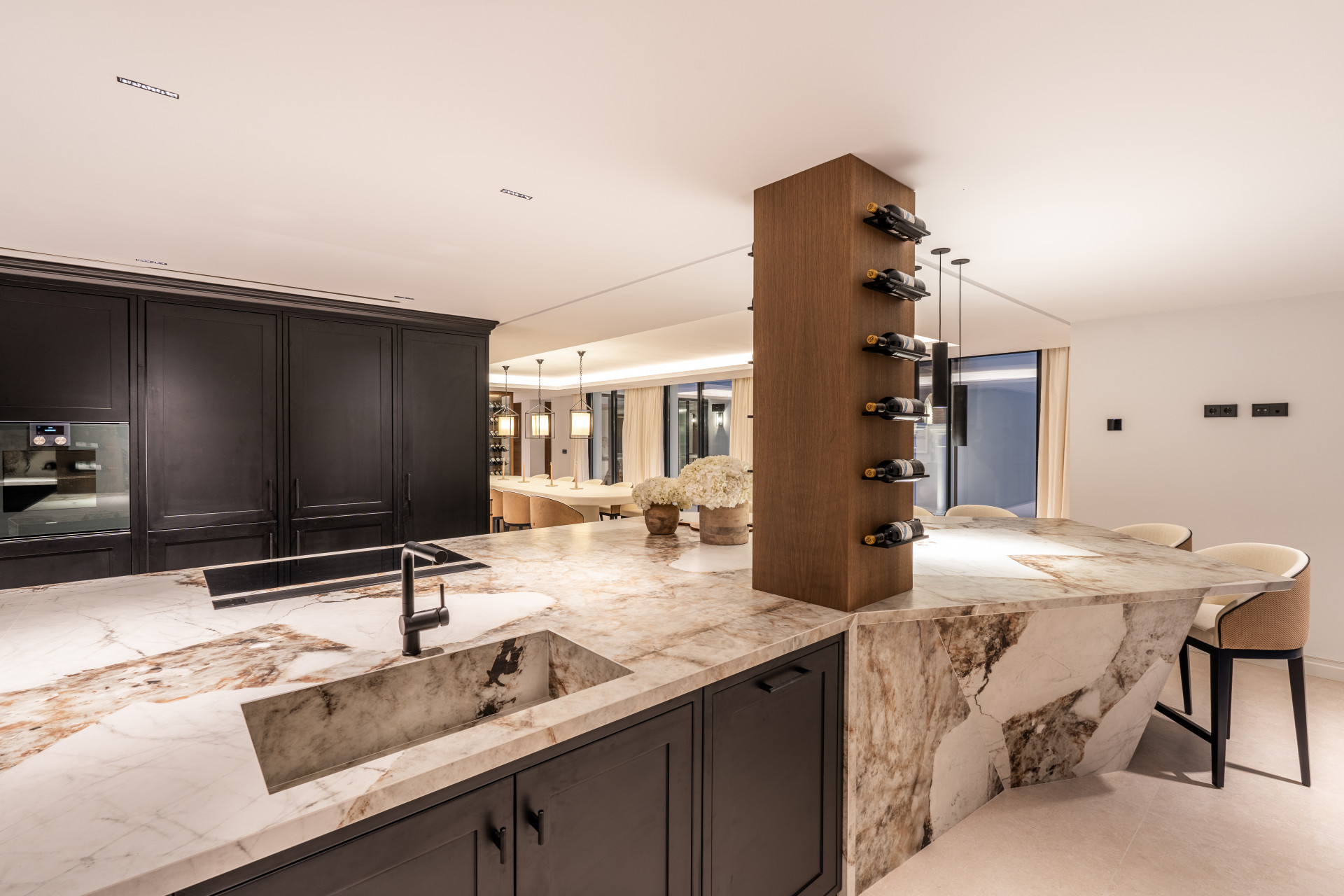 Villa in Nueva Andalucia-7