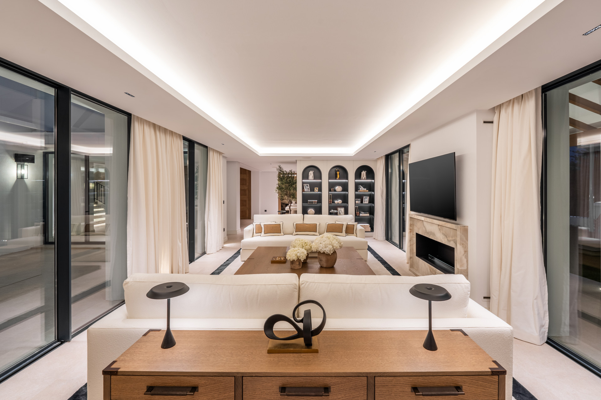 Villa in Nueva Andalucia-47