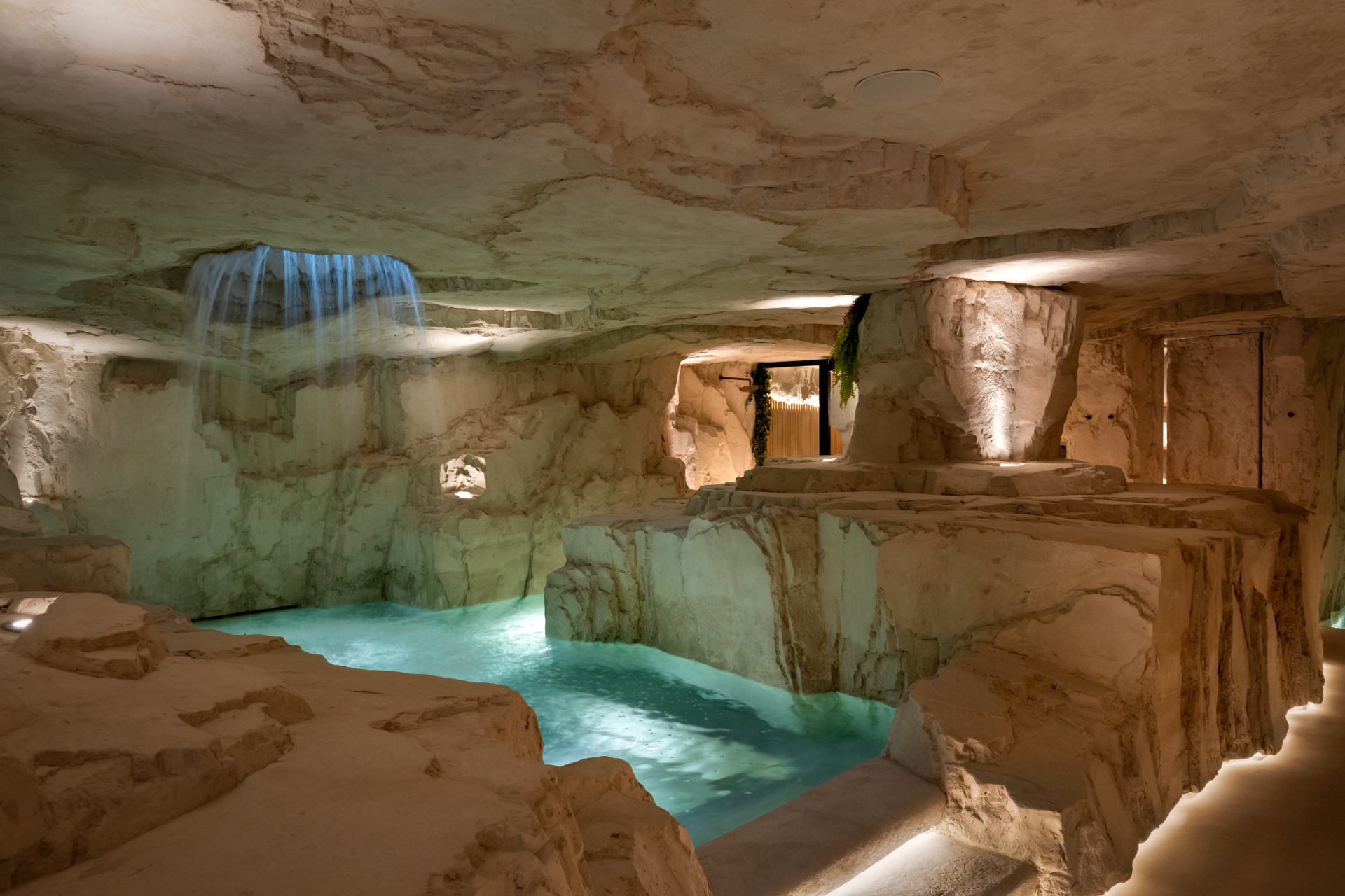 Villa in Nueva Andalucia-9