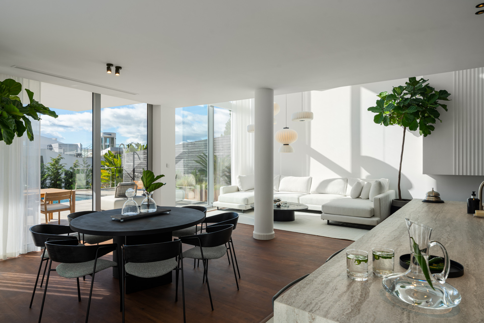 Semi Detached House in Sierra Blanca-2