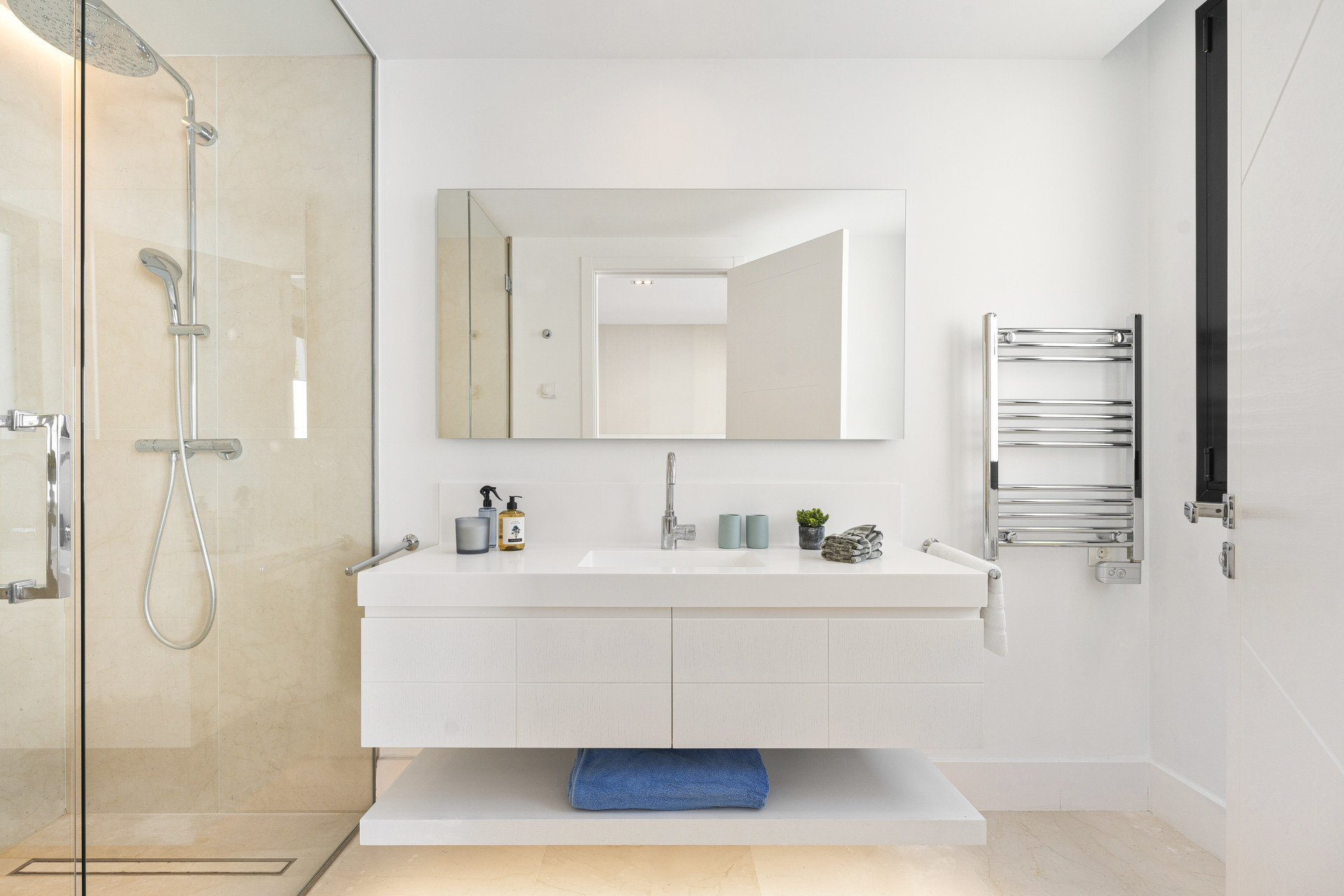 Villa en Los Naranjos Golf-11