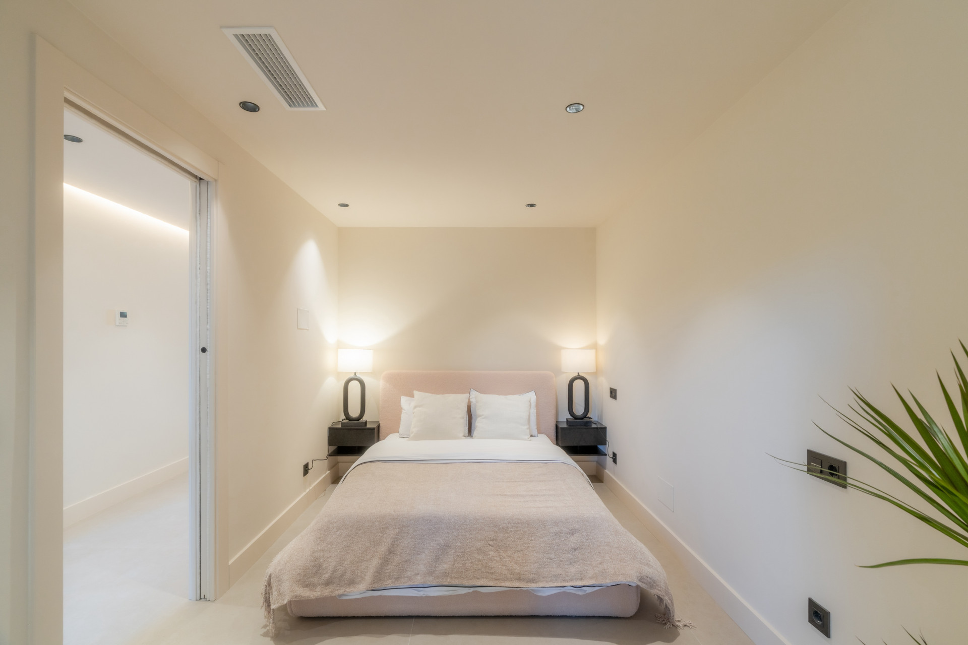 Ground Floor Apartment in Palacetes Los Belvederes-13