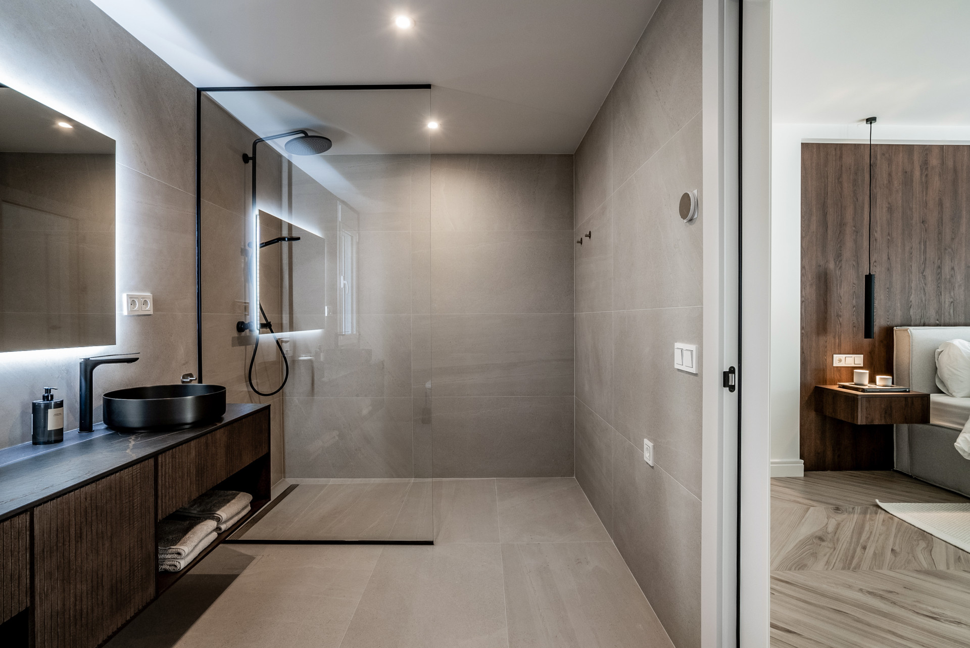 Ground Floor Apartment in Golden Mile-13