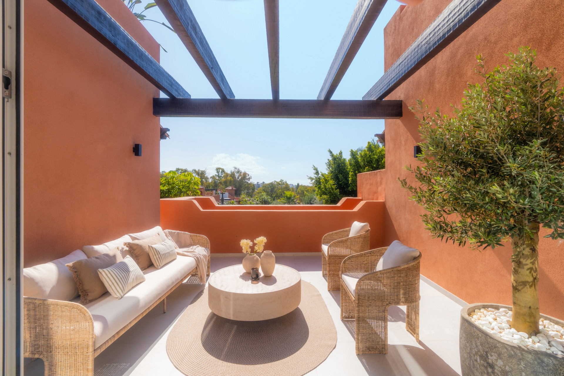 Duplex Penthouse in Alminar de Marbella-9
