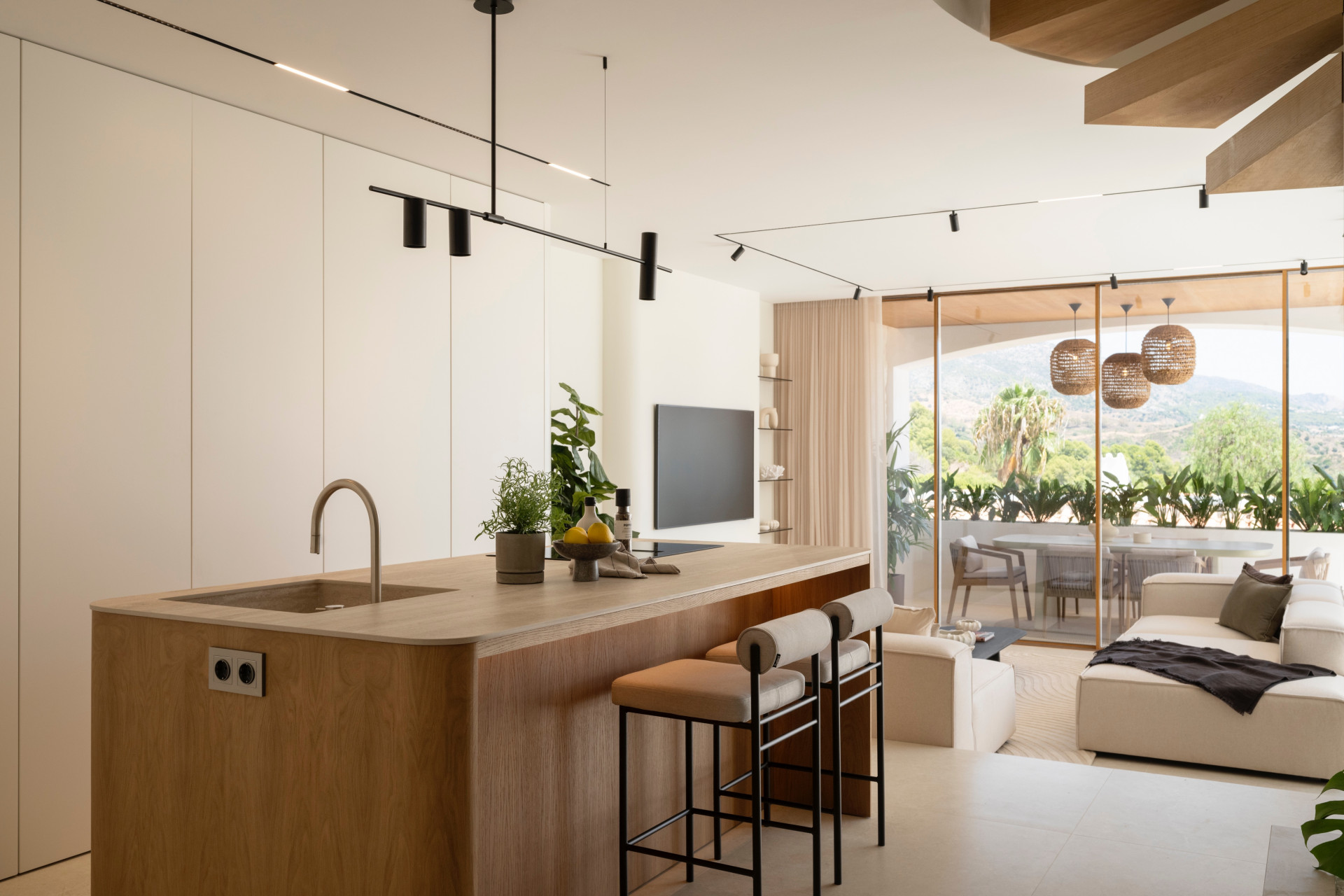 Town House in Altos de Aloha-2