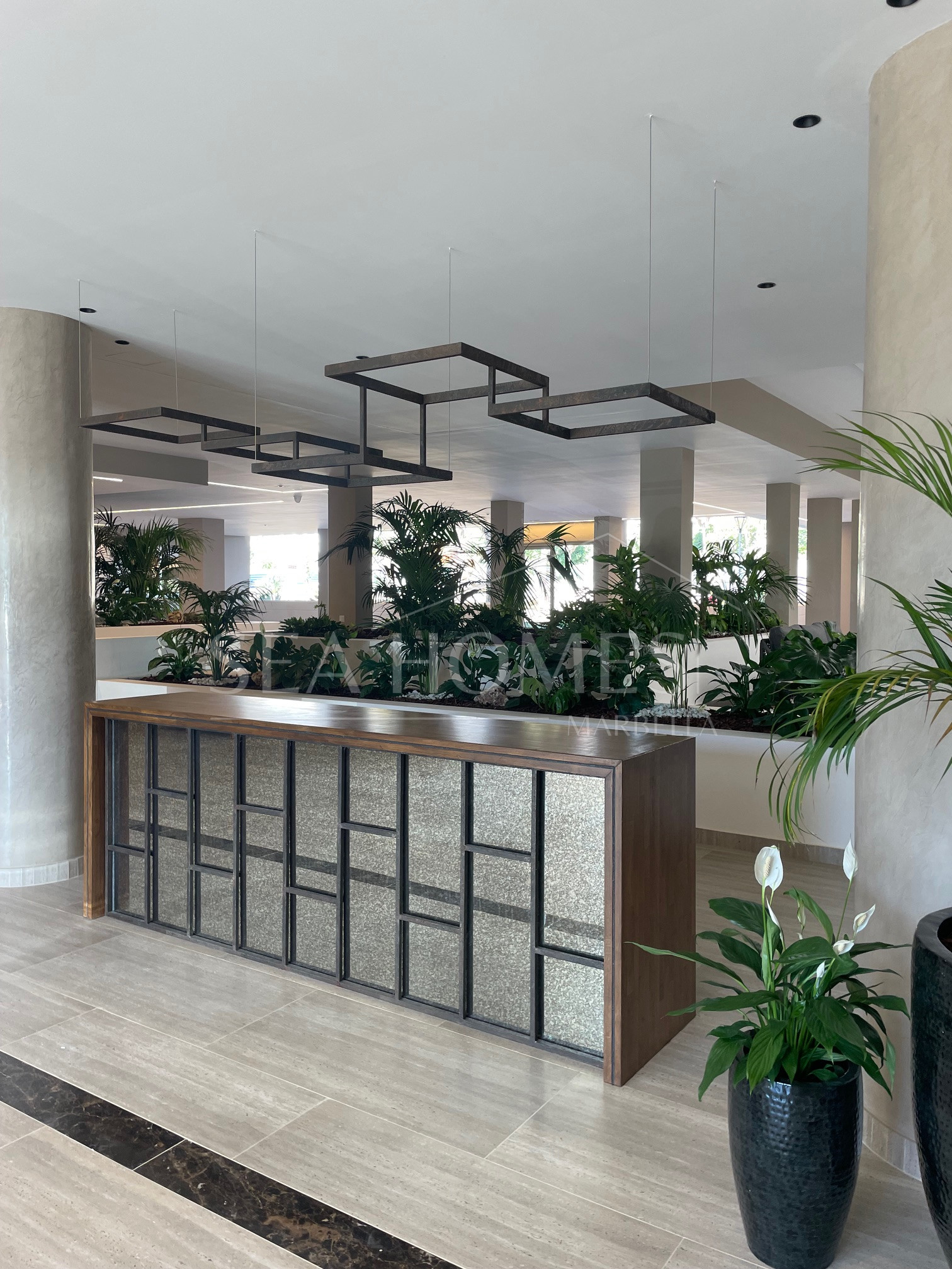 Brand new 4 bedroom Apartment in Nueva Andalucia - La Concha views and Sea Views - Keys ready!