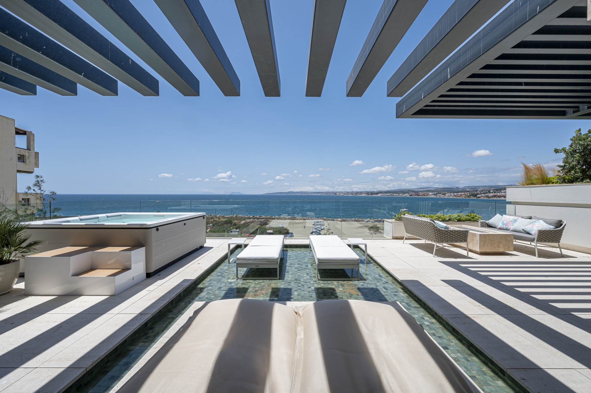 Luxury Beachfront Apartment with Panoramic Sea Views in Estepona