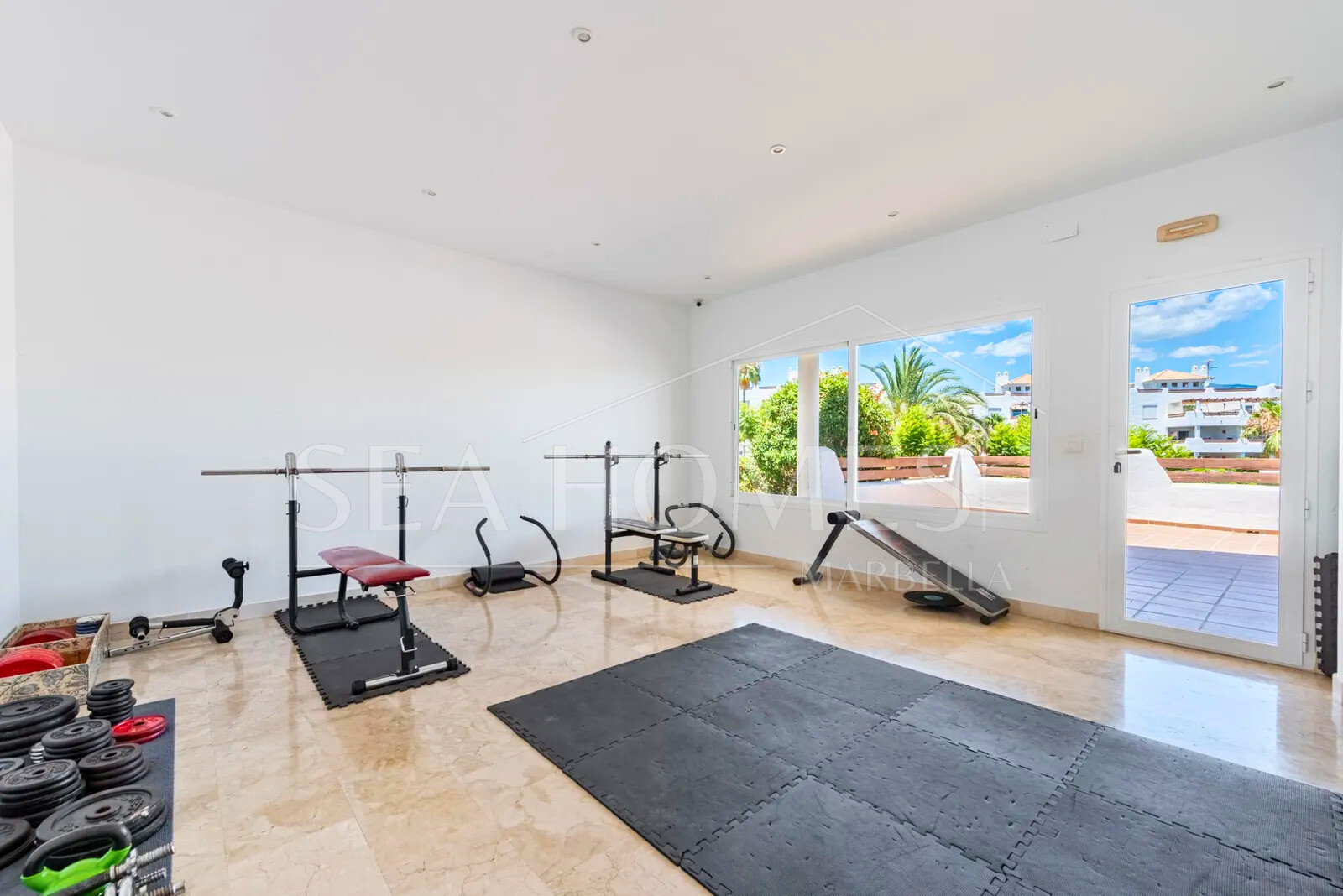 Spacious 3-Bedroom Apartment with Three Terraces, Sea Views, Double Garage & Storage