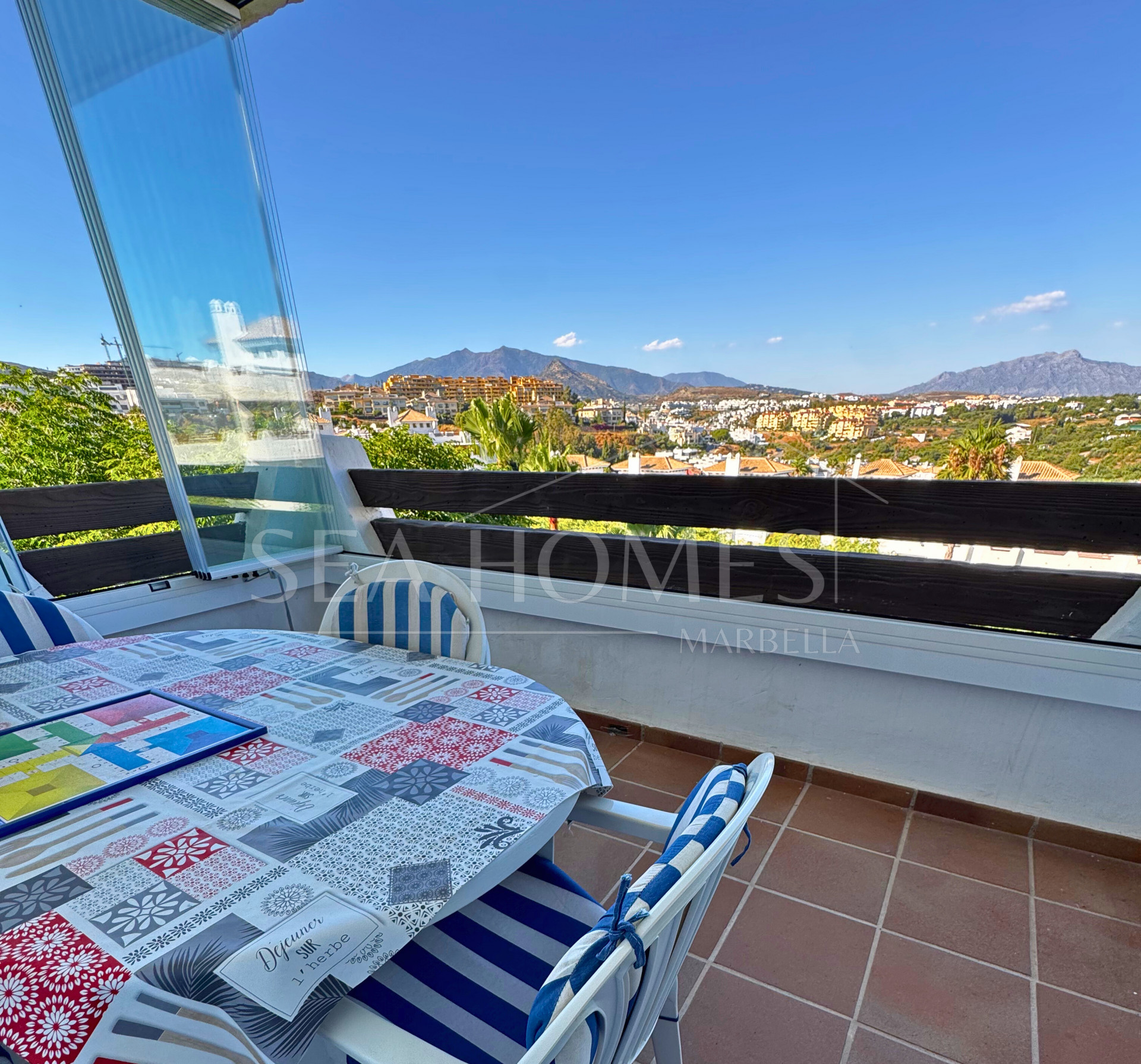 Spacious 3-Bedroom Apartment with Three Terraces, Sea Views, Double Garage & Storage