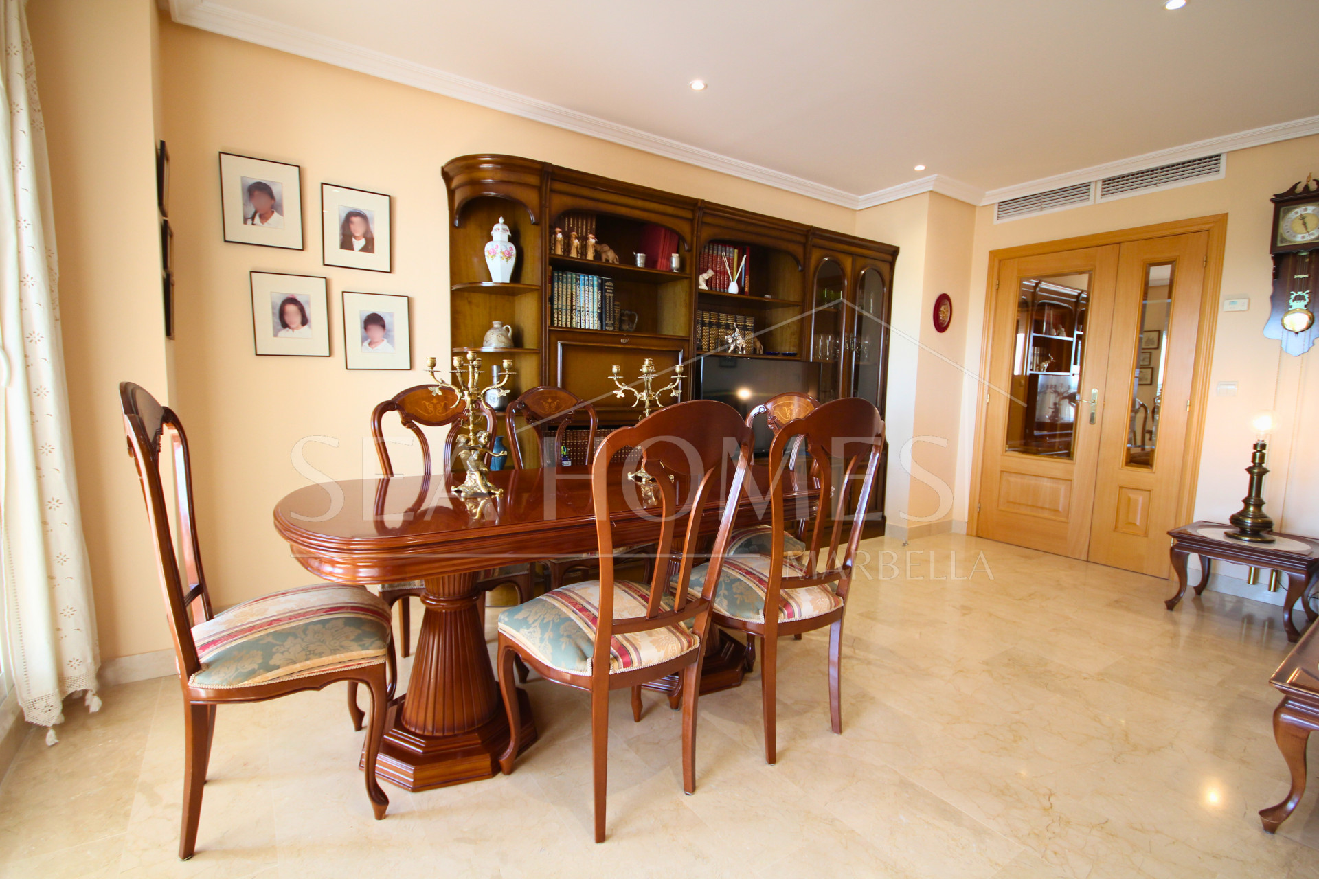 Spacious 3-Bedroom Apartment with Three Terraces, Sea Views, Double Garage & Storage