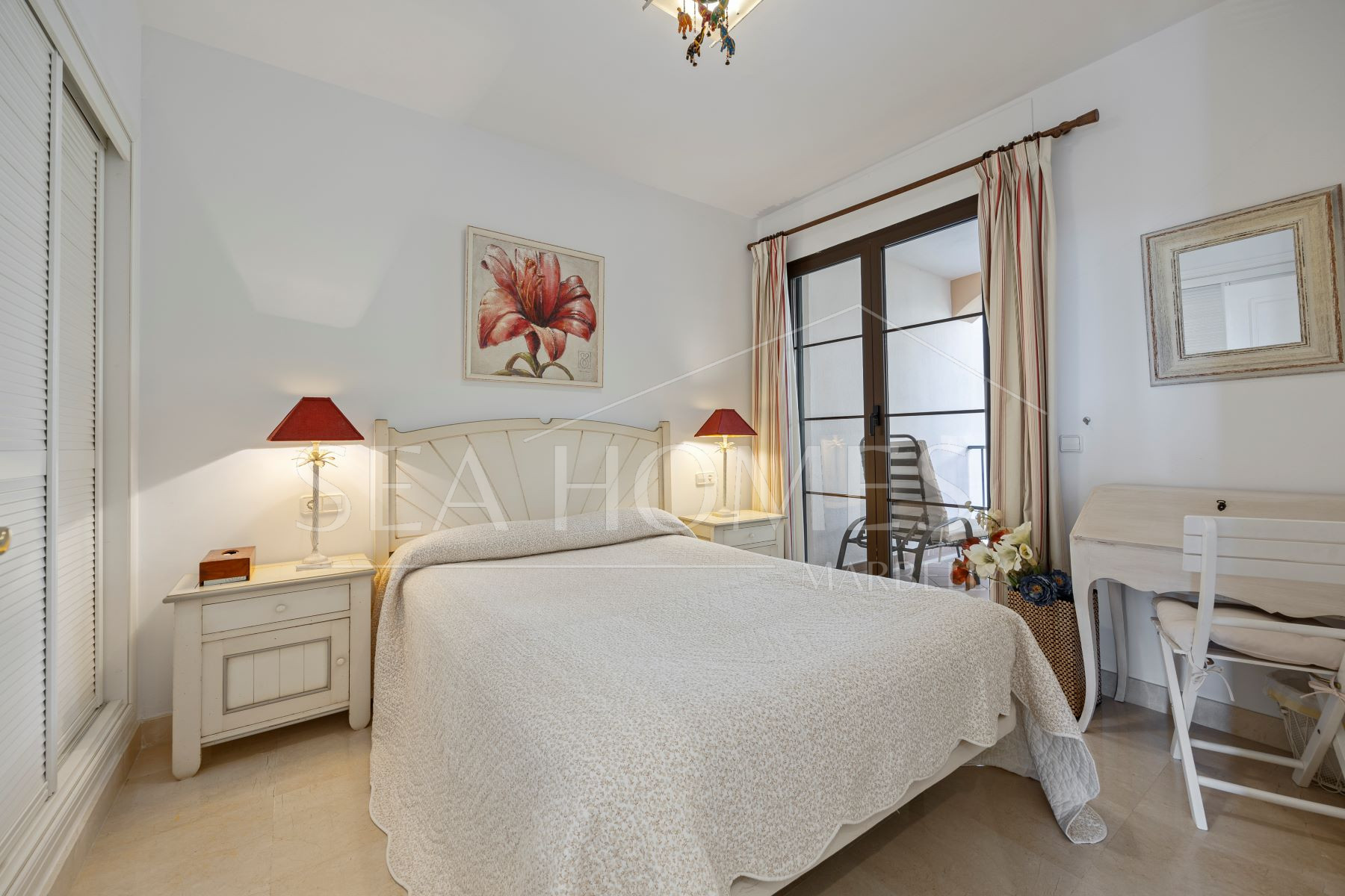 Spacious Townhouse in Los Almendros, Los Arqueros Golf