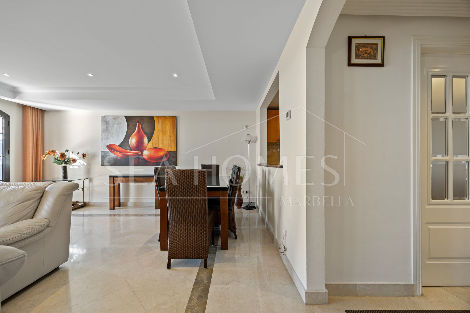 Spacious Townhouse in Los Almendros, Los Arqueros Golf