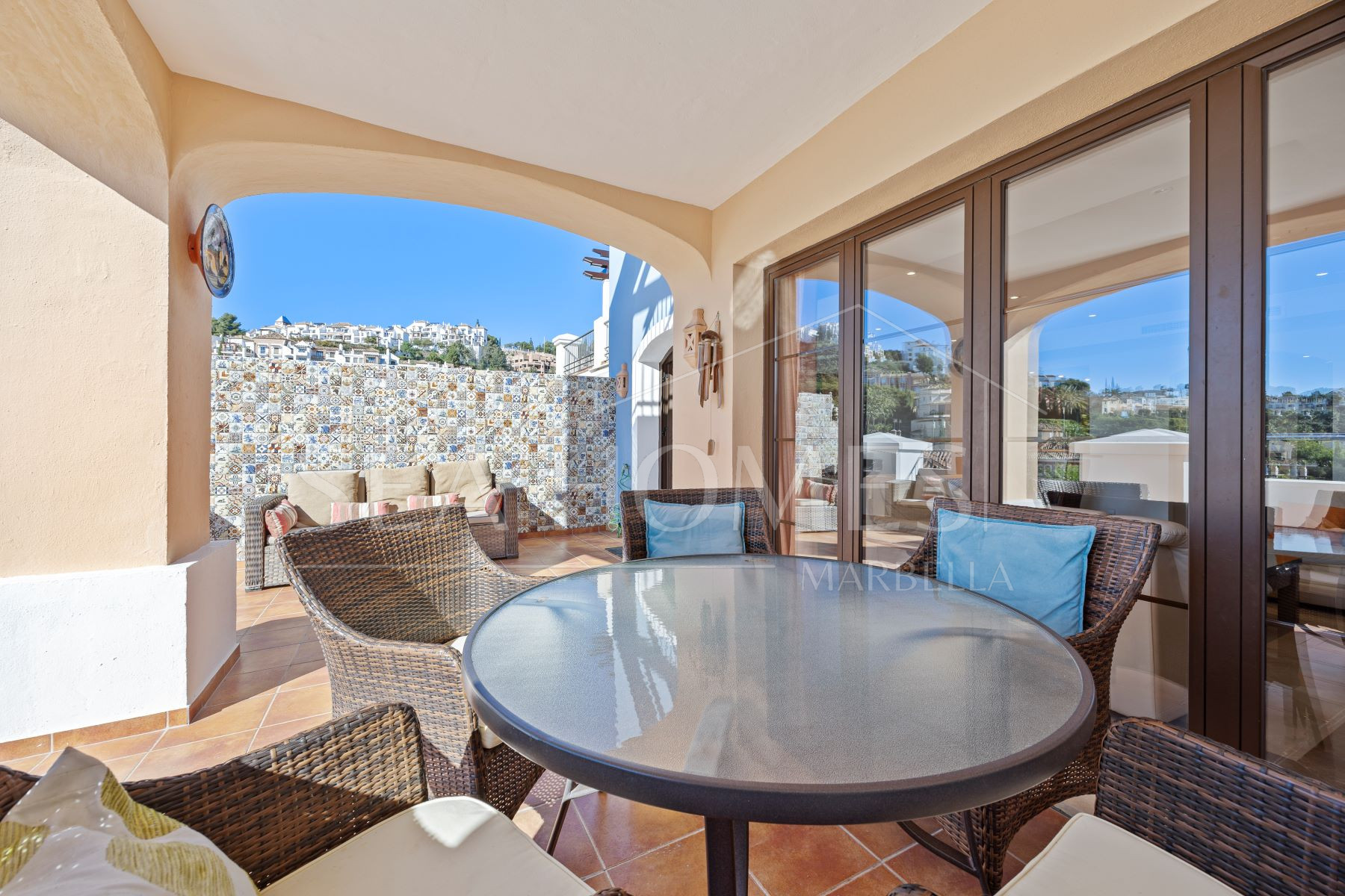 Spacious Townhouse in Los Almendros, Los Arqueros Golf