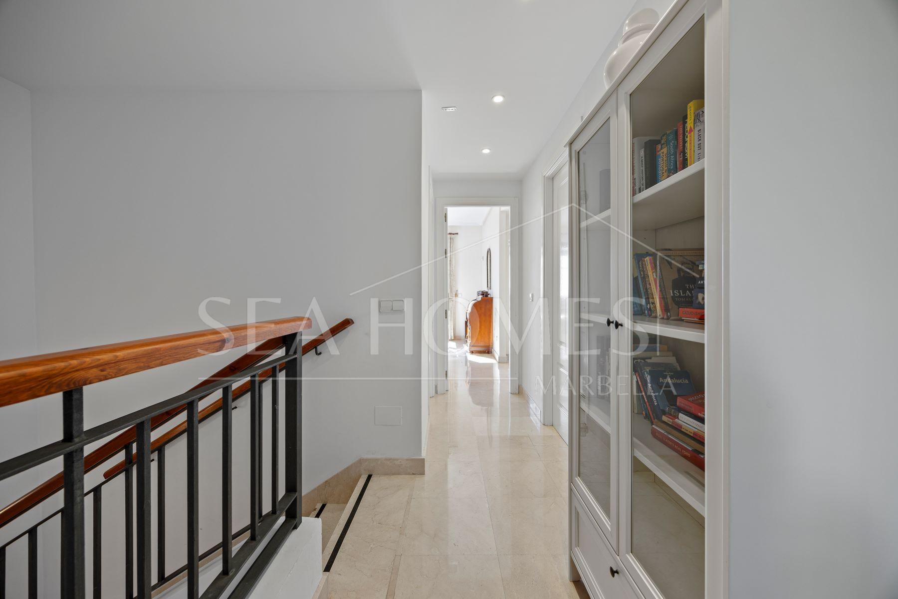 Spacious Townhouse in Los Almendros, Los Arqueros Golf