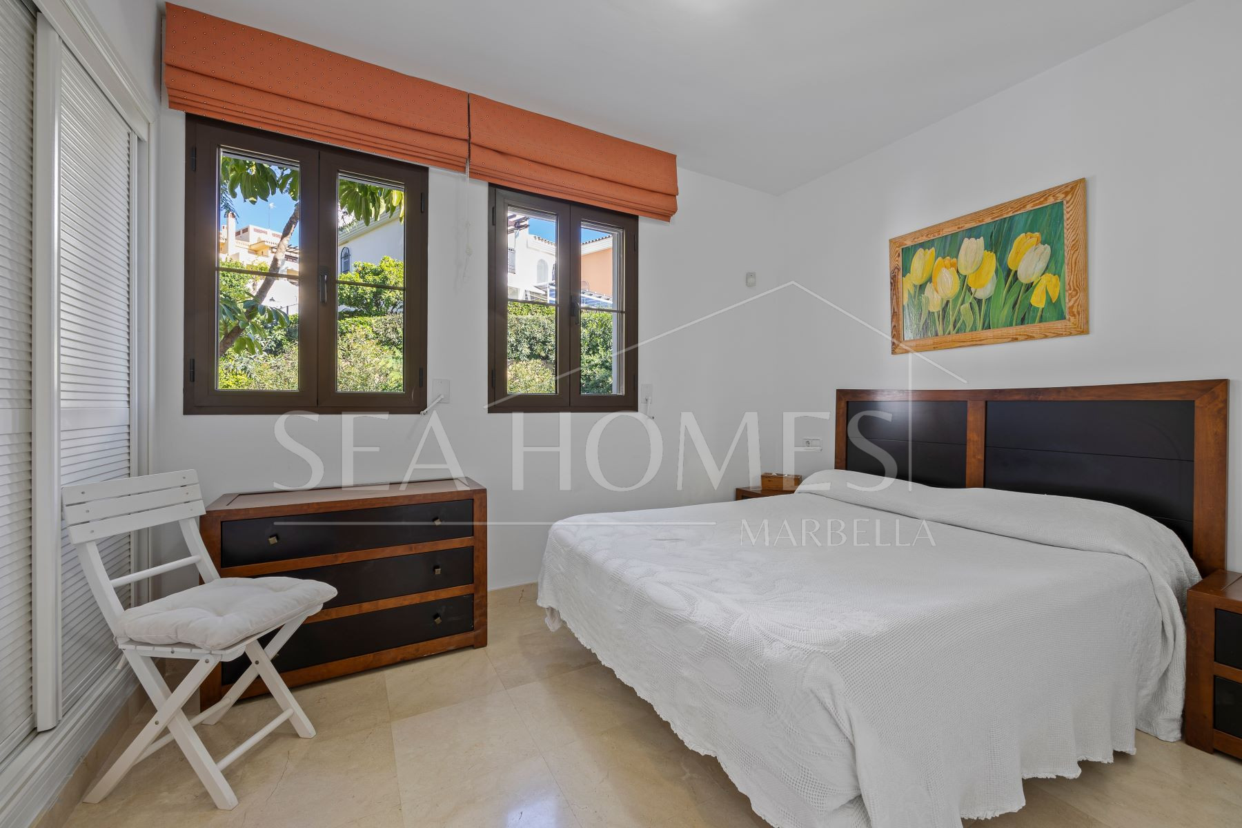 Spacious Townhouse in Los Almendros, Los Arqueros Golf