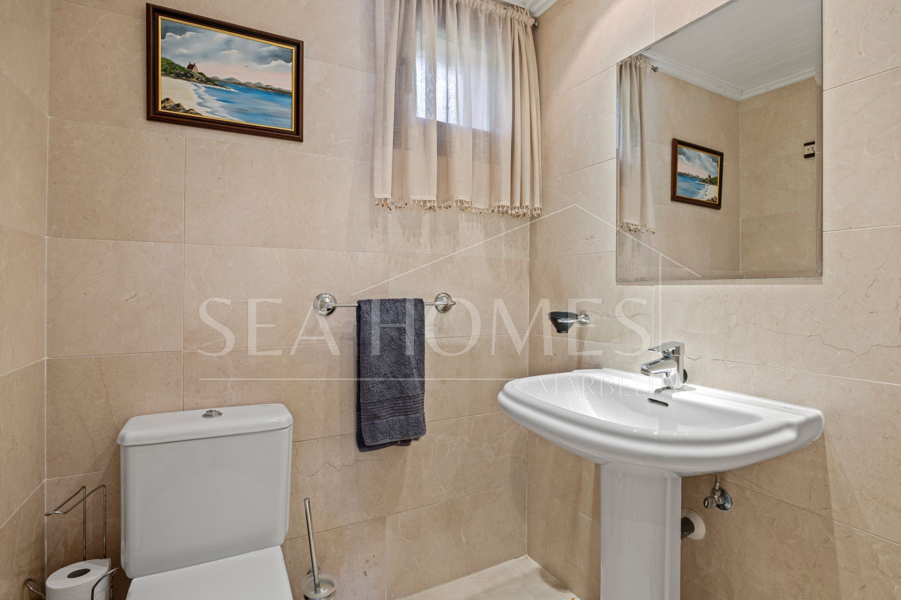 Spacious Townhouse in Los Almendros, Los Arqueros Golf