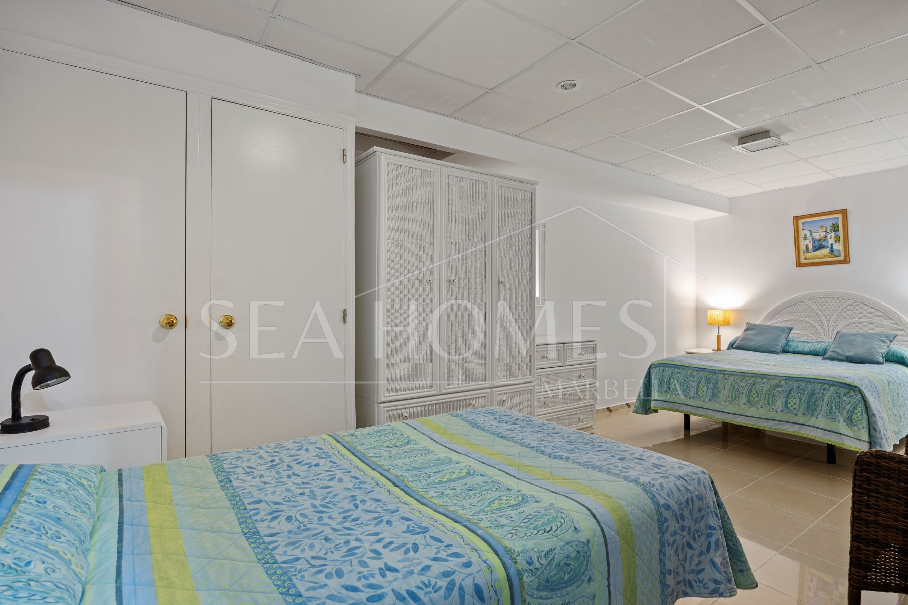 Spacious Townhouse in Los Almendros, Los Arqueros Golf