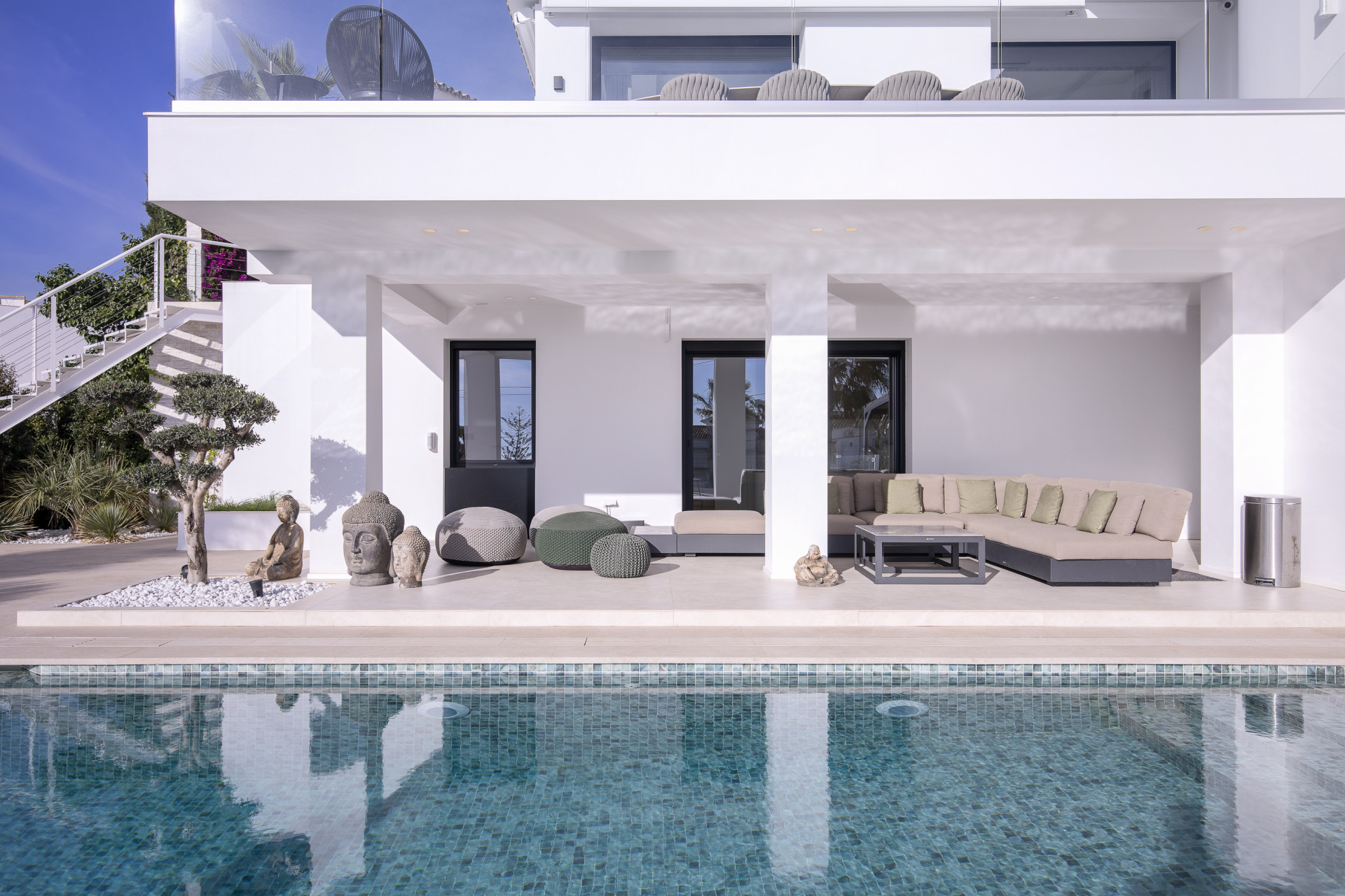 Turnkey luxury villa for sale in El Rosario, East Marbella
