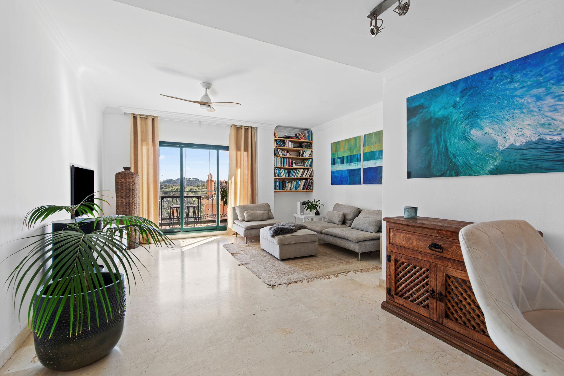 Apartment renovated with panoramic views in el mirador de Santa María del Golf