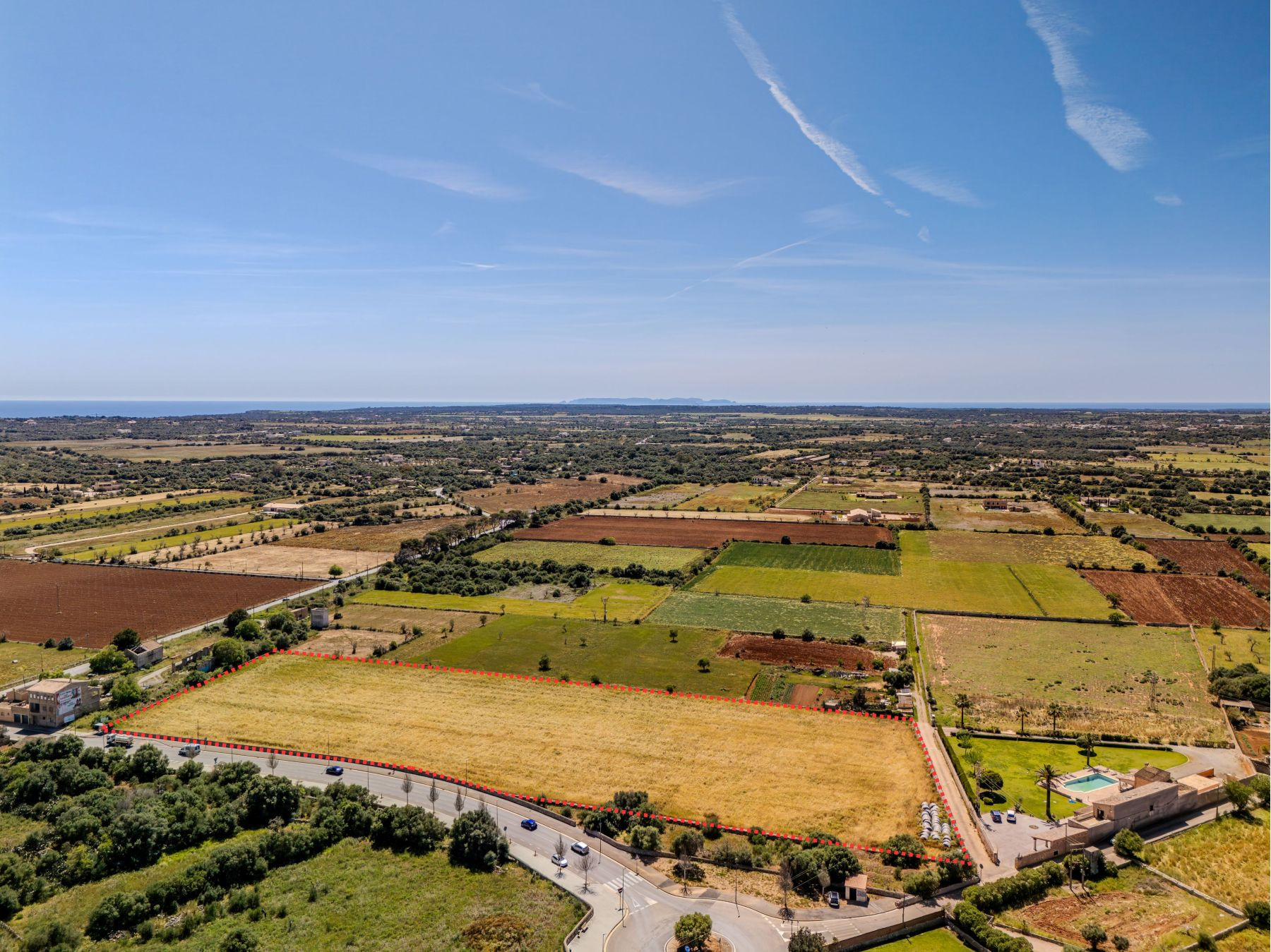 Plot in Santanyí with excellent potential for the development of a country estate.