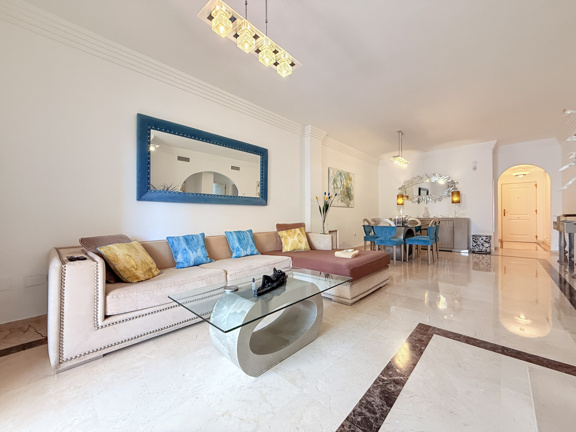Wohnung zum Verkauf in Nueva Andalucia